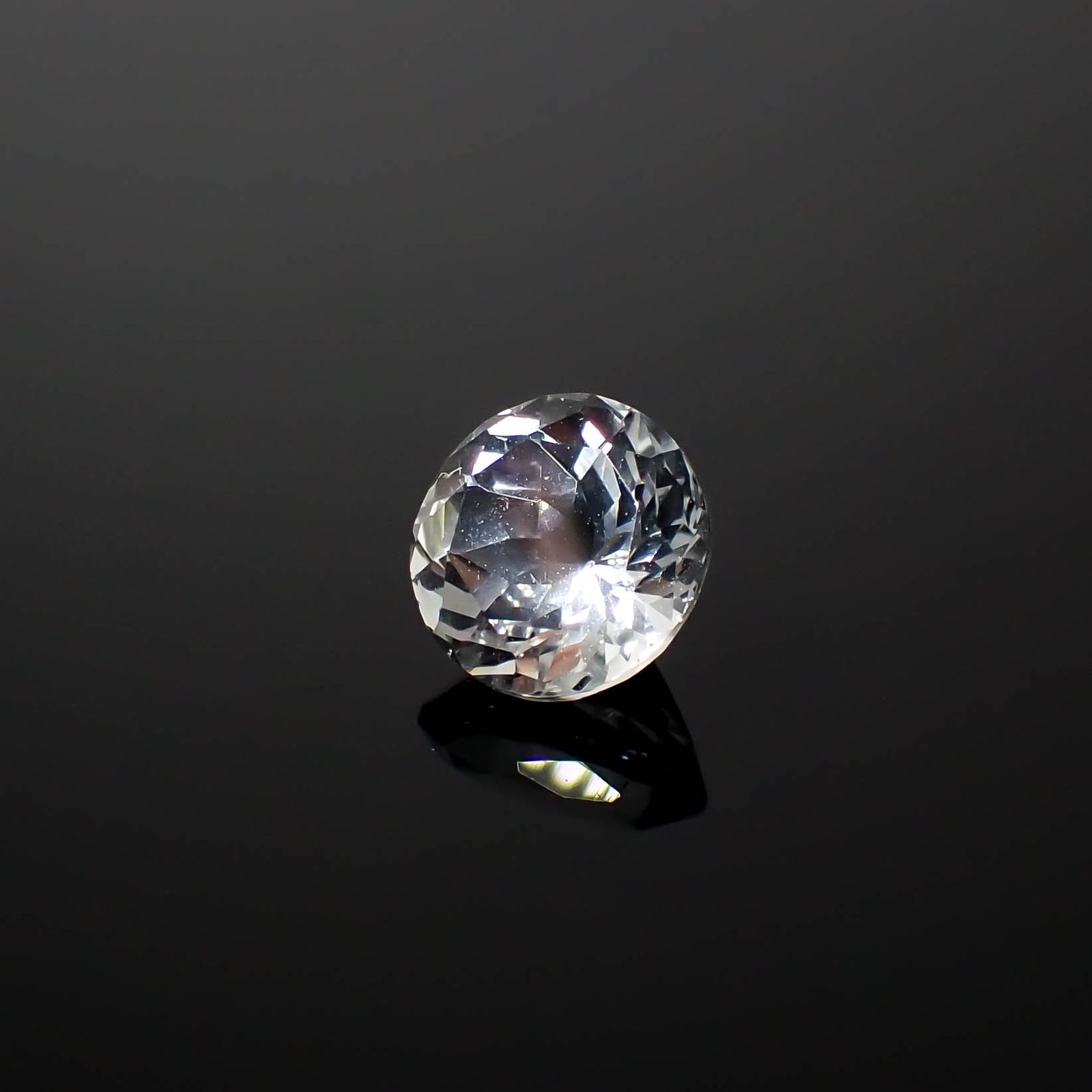 ゴッシェナイト パキスタン・ヒマラヤ産 1.94ct[240527451]8x8mm前後