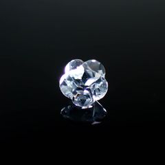 ◇カスタム・フラワーカット◇カラーレスサファイア スリランカ/マダガスカル産 0.23ct [250830977]3.4x3.5mm前後