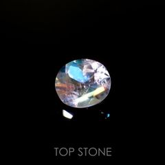 レインボームーンストーン(宝石名ラブラドライト)タンザニア産 0.69ct 識別済[220717206]6.4x5.5mm前後