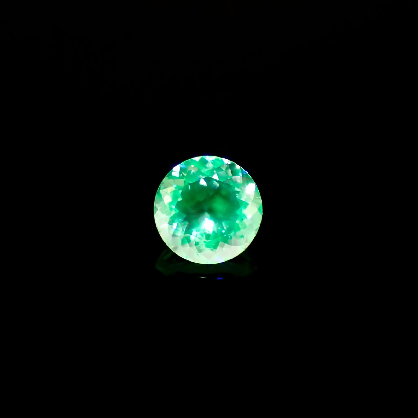 ハイアライトオパール メキシコ産 1.38ct[240728484]8x8mm前後