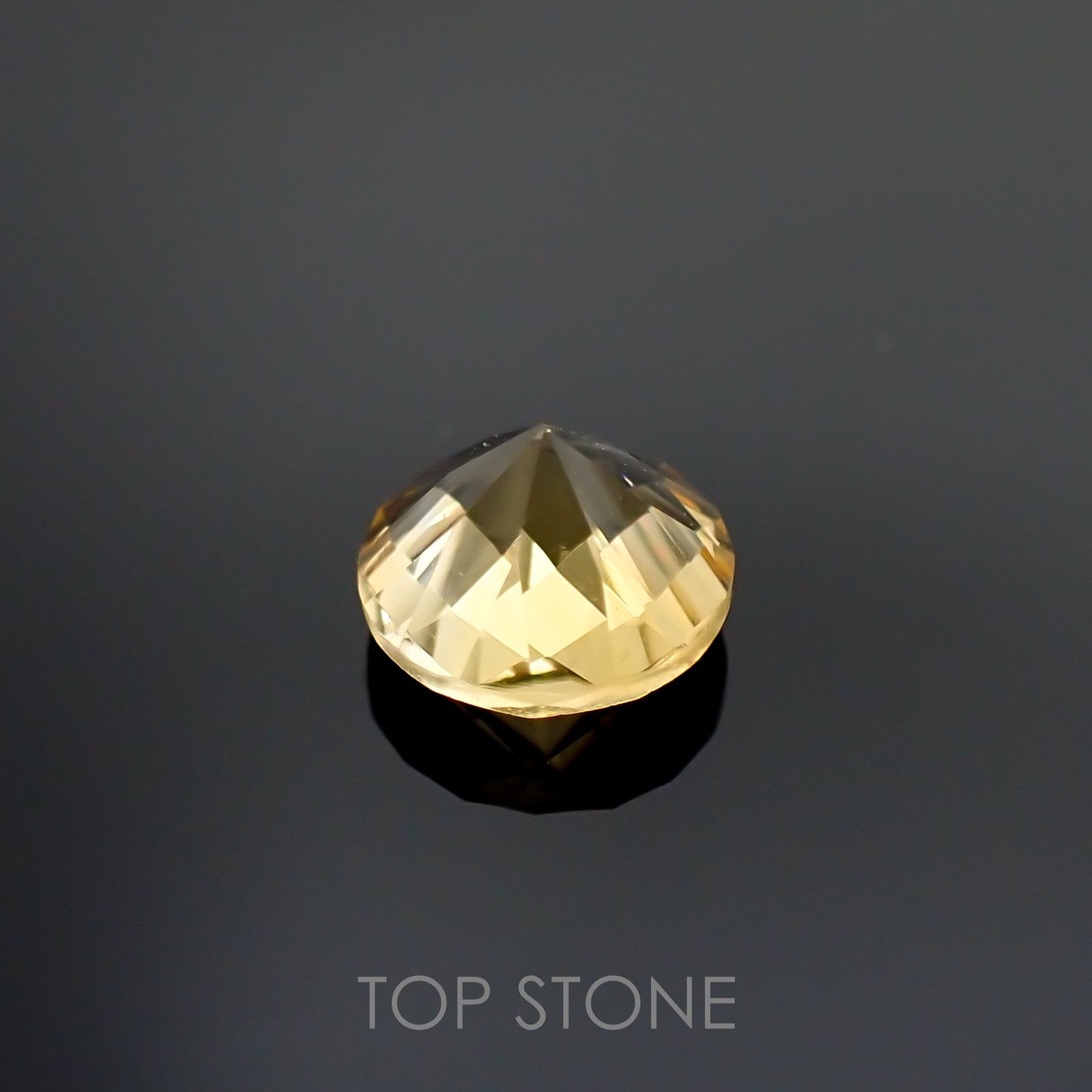 ◇チェッカーコンケーブカット◇シトリン(宝石名シトリン) ブラジル産 1.17ct 識別済[210913026]7×7mm前後