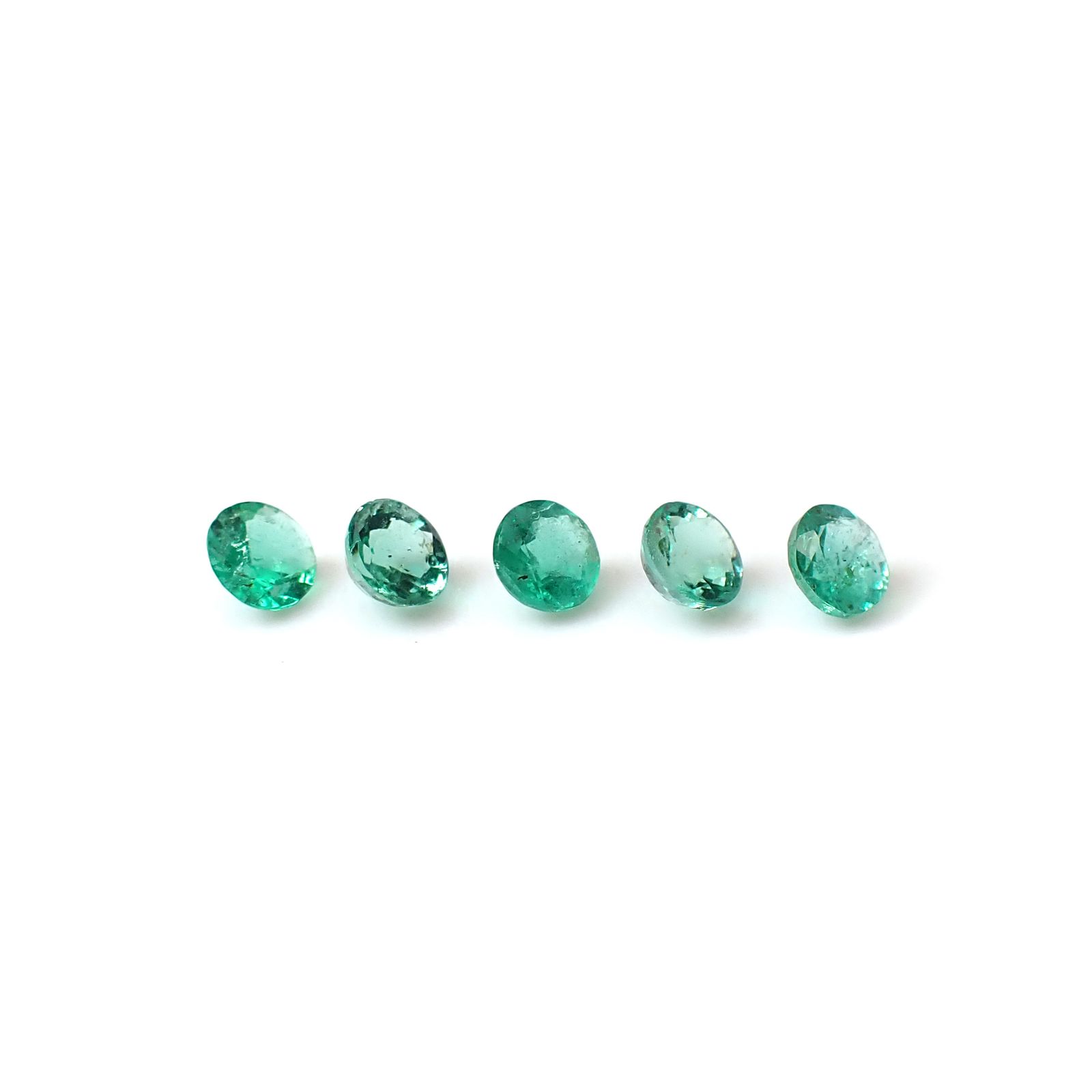 <ランダムセレクト1個販売> エメラルド ラウンドカット  コロンビア産 約0.09ct / 3x3mm前後 [20096075]