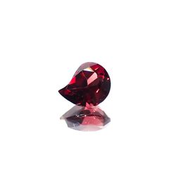 ◇カスタムカット◇パイロープアルマンディンガーネット モザンビーク産 0.88ct[240928957]6.3x5.3mm前後