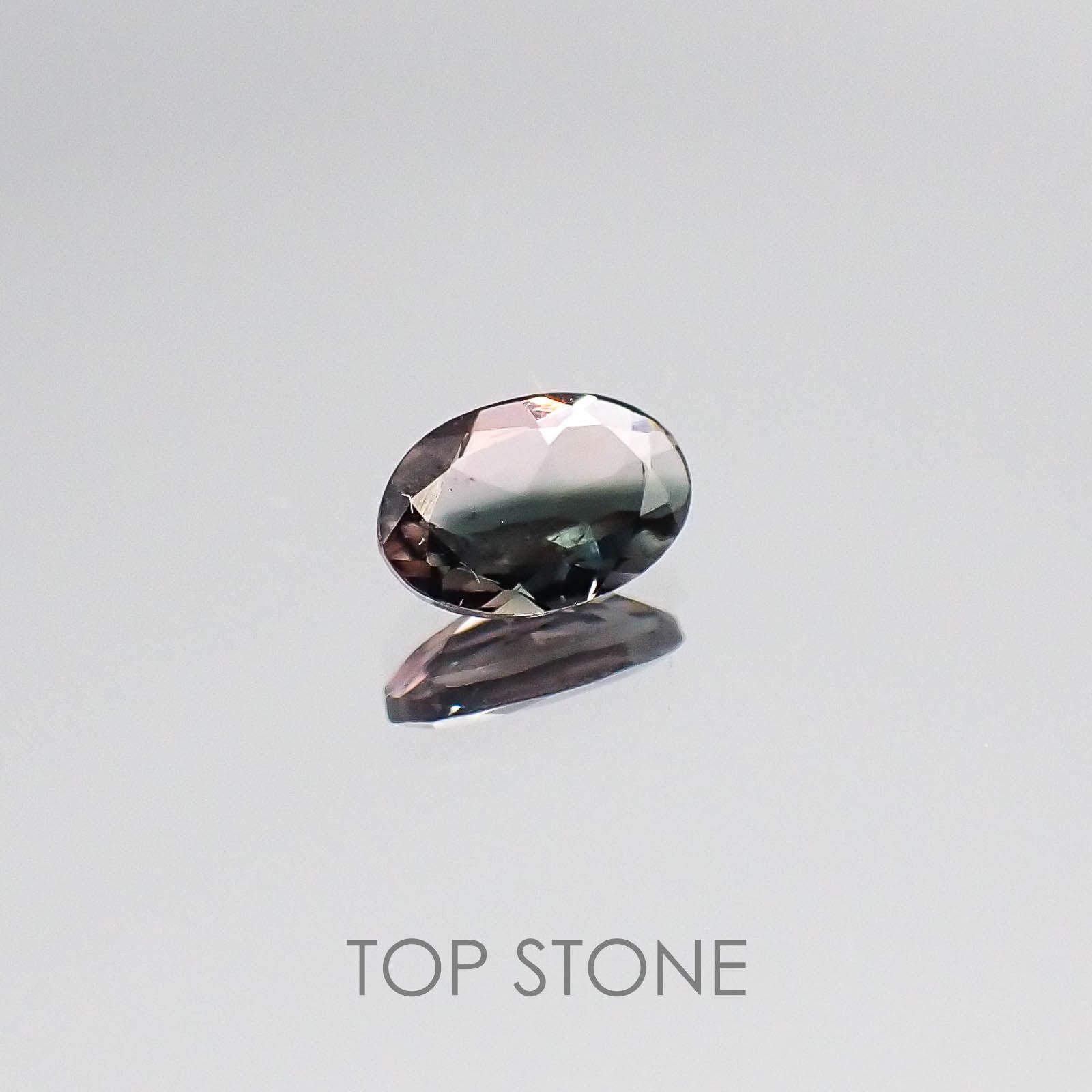 バイカラートルマリン(宝石名バイカラー・トルマリン) ブラジル産 0.38ct 識別済[20073784]6.2×4.1mm前後