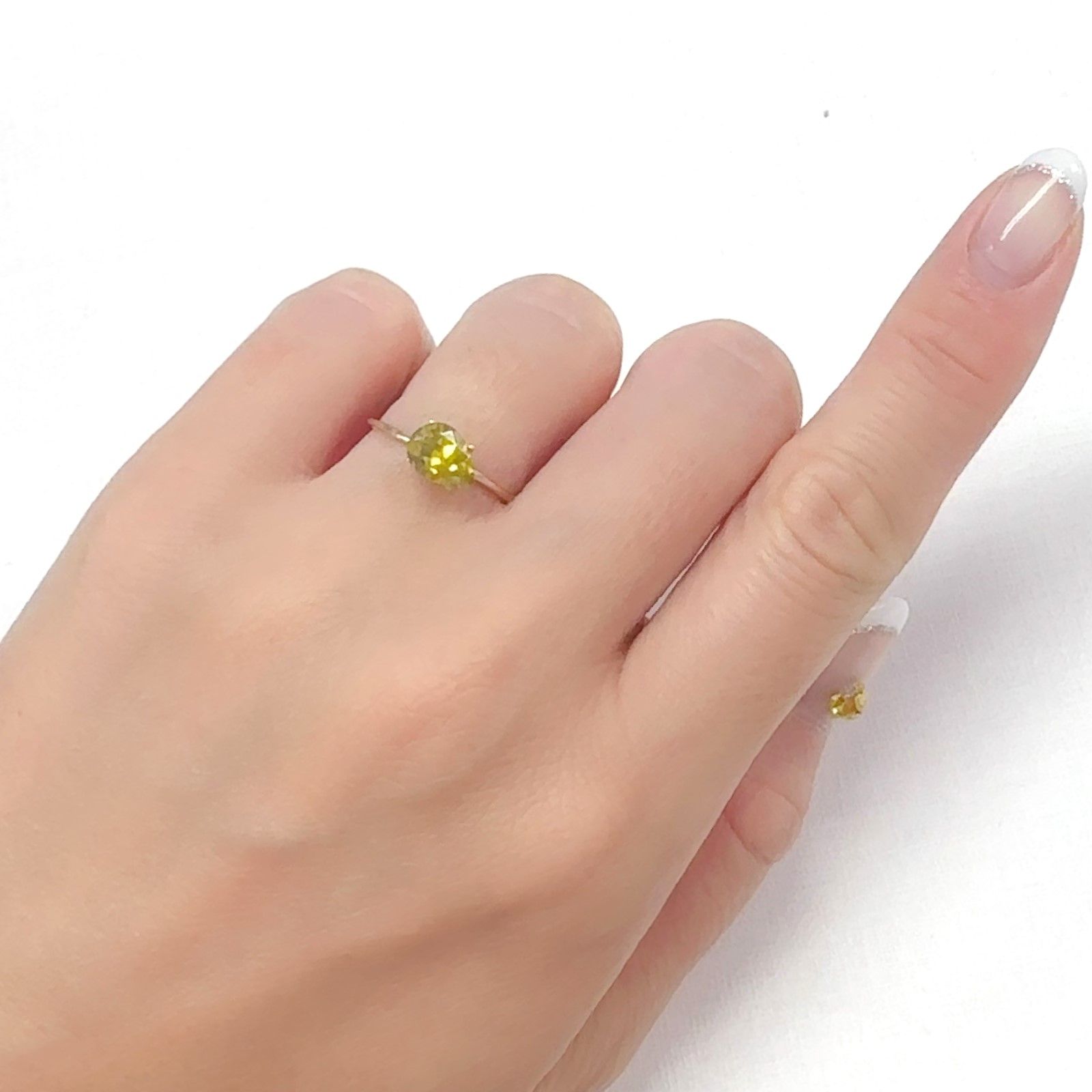 イエロージルコン スリランカ/カンボジア産 1.43ct[240728528]7.8x5.7mm前後