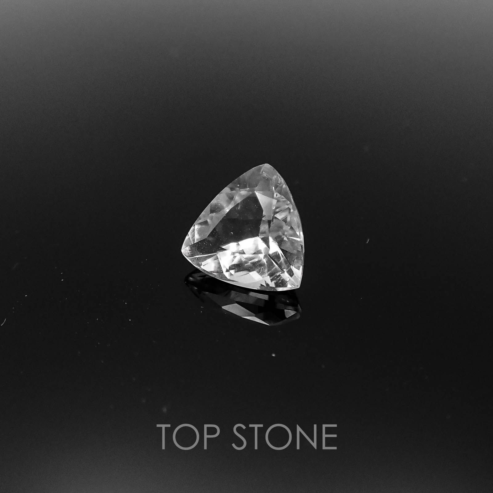 ハイアライトオパール メキシコ産 ルース 1.37ct[20073799]8.2×8.2mm前後