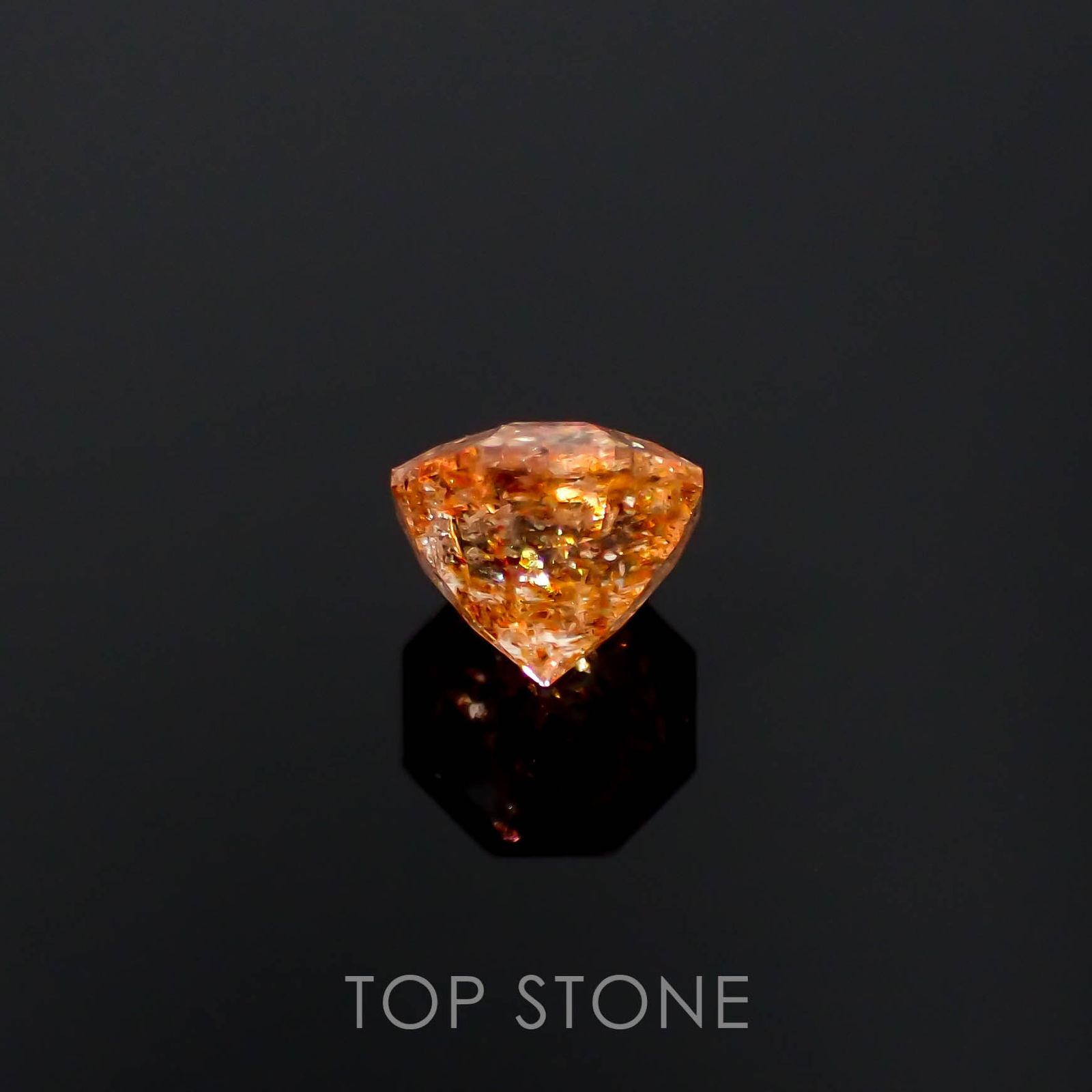 ◇オクタゴンカット◇イリュージョンサンストーン タンザニア産 0.62ct[230320951]5.1x5mm前後