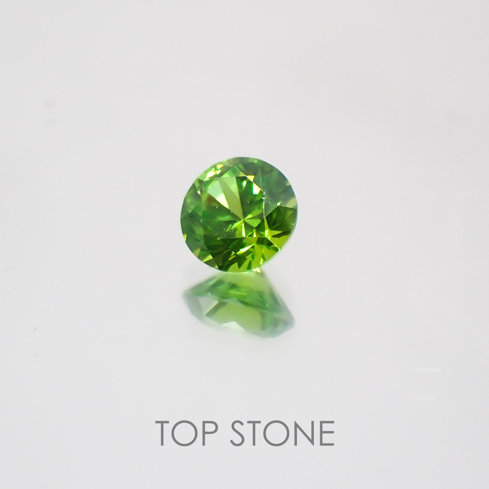 デマントイドガーネット(宝石名デマントイド・ガーネット) ロシア産 0.314ct ソ付(彩珠)[21049774]4×4mm前後