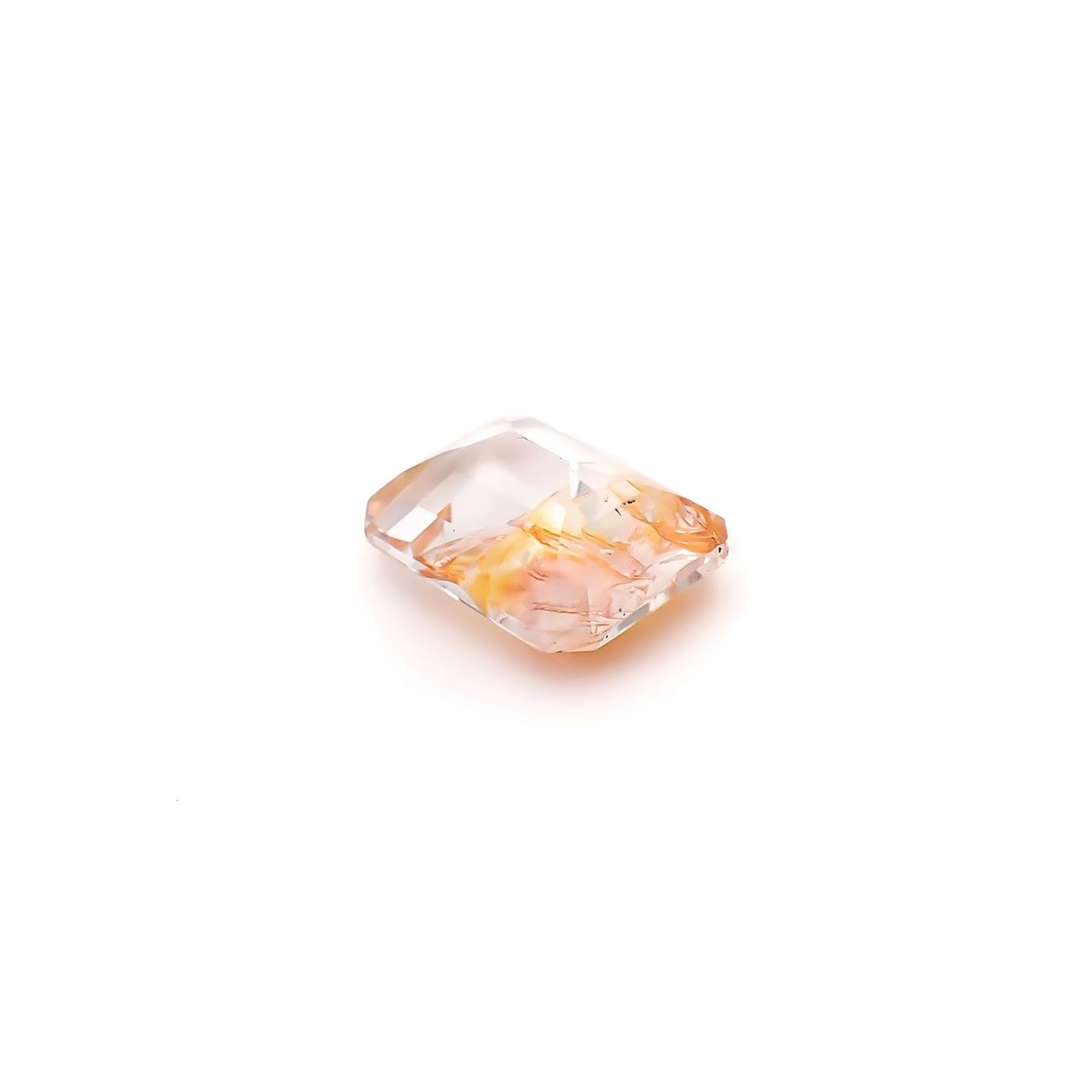 オーロラクォーツ ブラジル産 3.89ct / 11.1x8.7mm前後 [260331888]