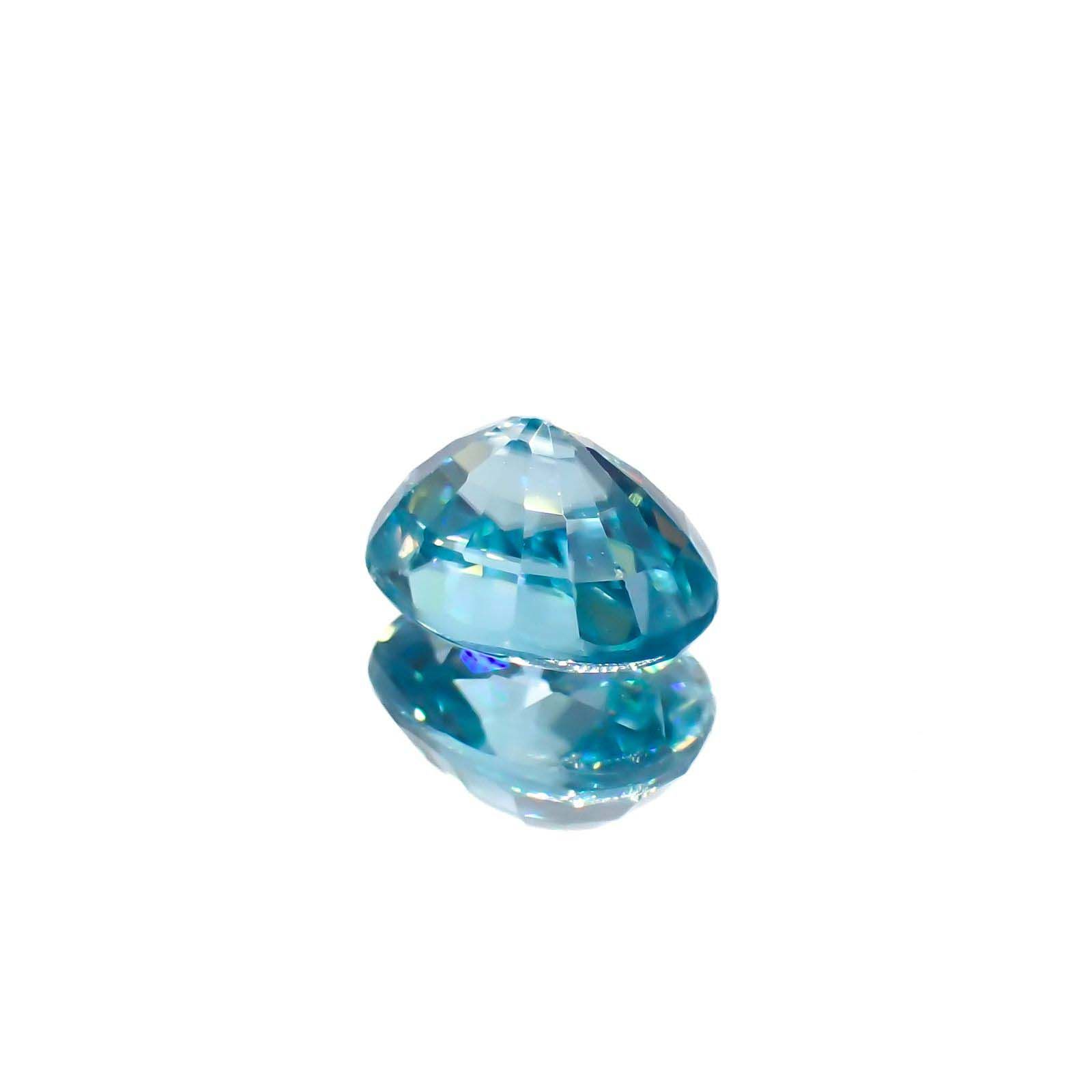 ブルージルコン カンボジア産 2.34ct[221018654]8x6.1mm前後