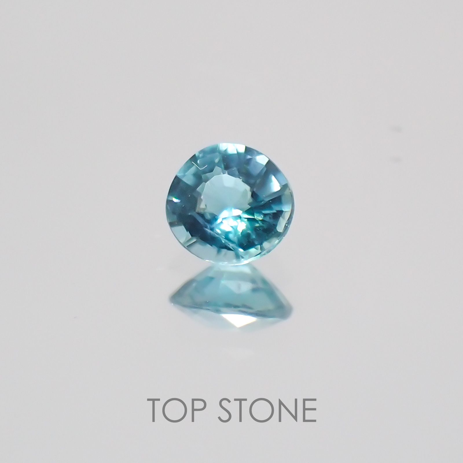 グランディディエライト マダガスカル産 ルース 0.08ct[21029837]3.1×3mm前後