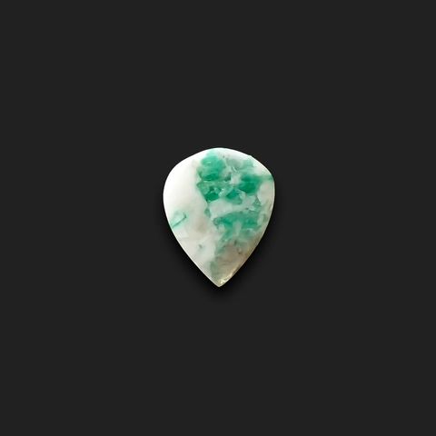 マトリックスエメラルド(エメラルドインクォーツ/フェルドスパー) ブラジル産 2.57ct[240326495]9.8x8mm前後