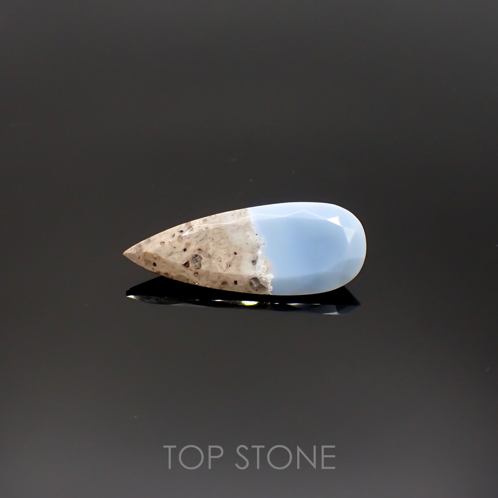 マトリックスブルーオパール アメリカ・オレゴン州産 12.78ct[220917806]32.4x12.4mm前後