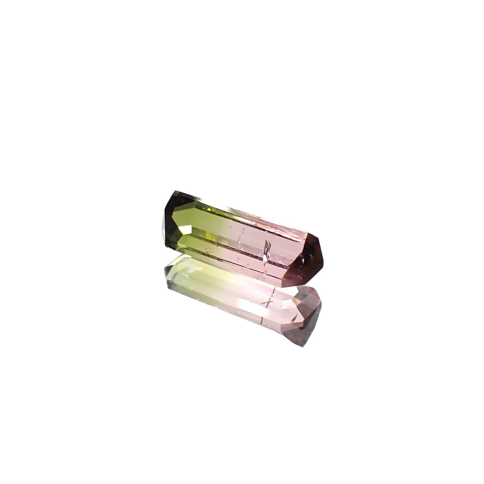 バイカラートルマリン アフガニスタン産 0.68ct [241029406]7.9x3.3mm前後