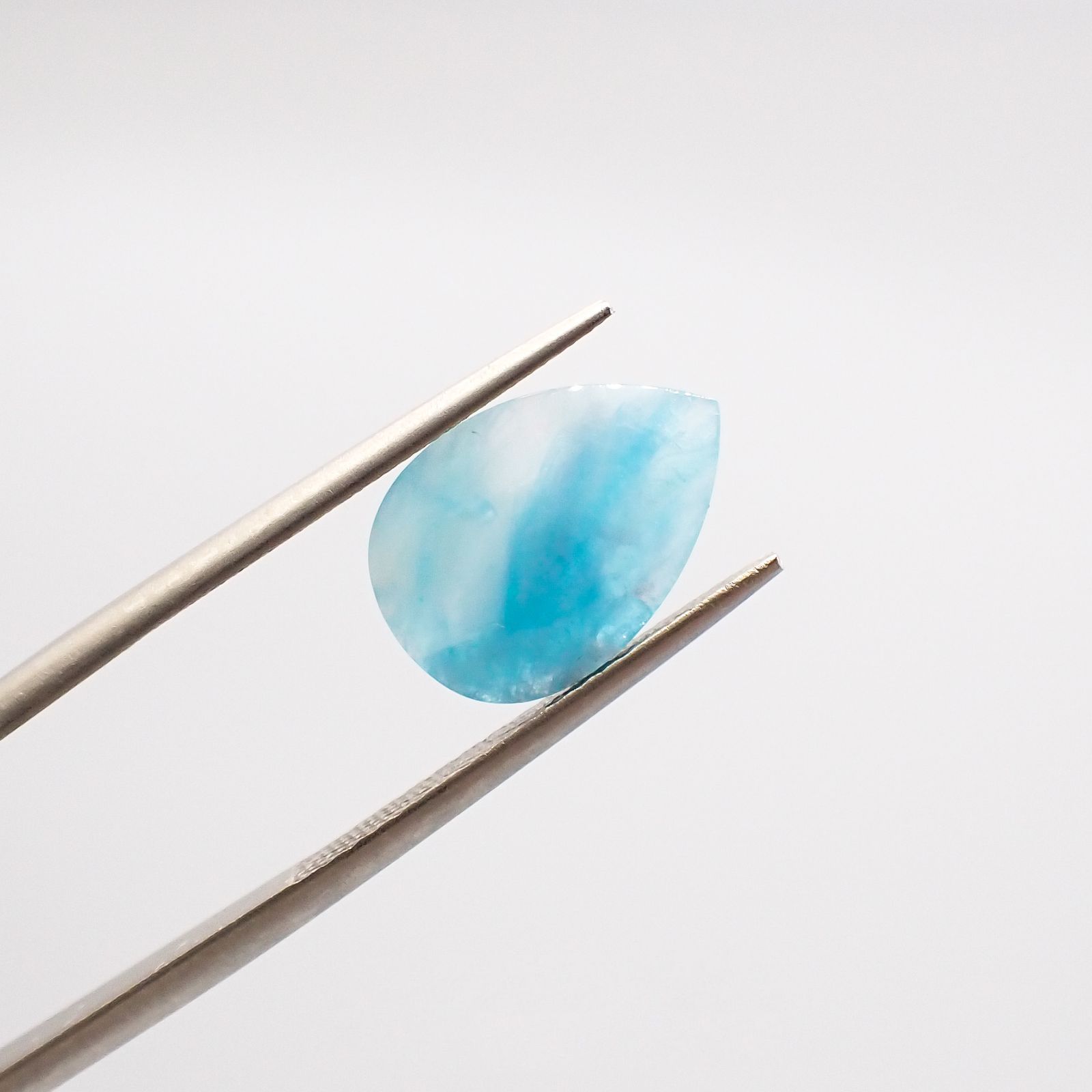 パライバトルマリンインクォーツ ブラジル産 ルース 2.65ct[210510848]13×9.2mm前後
