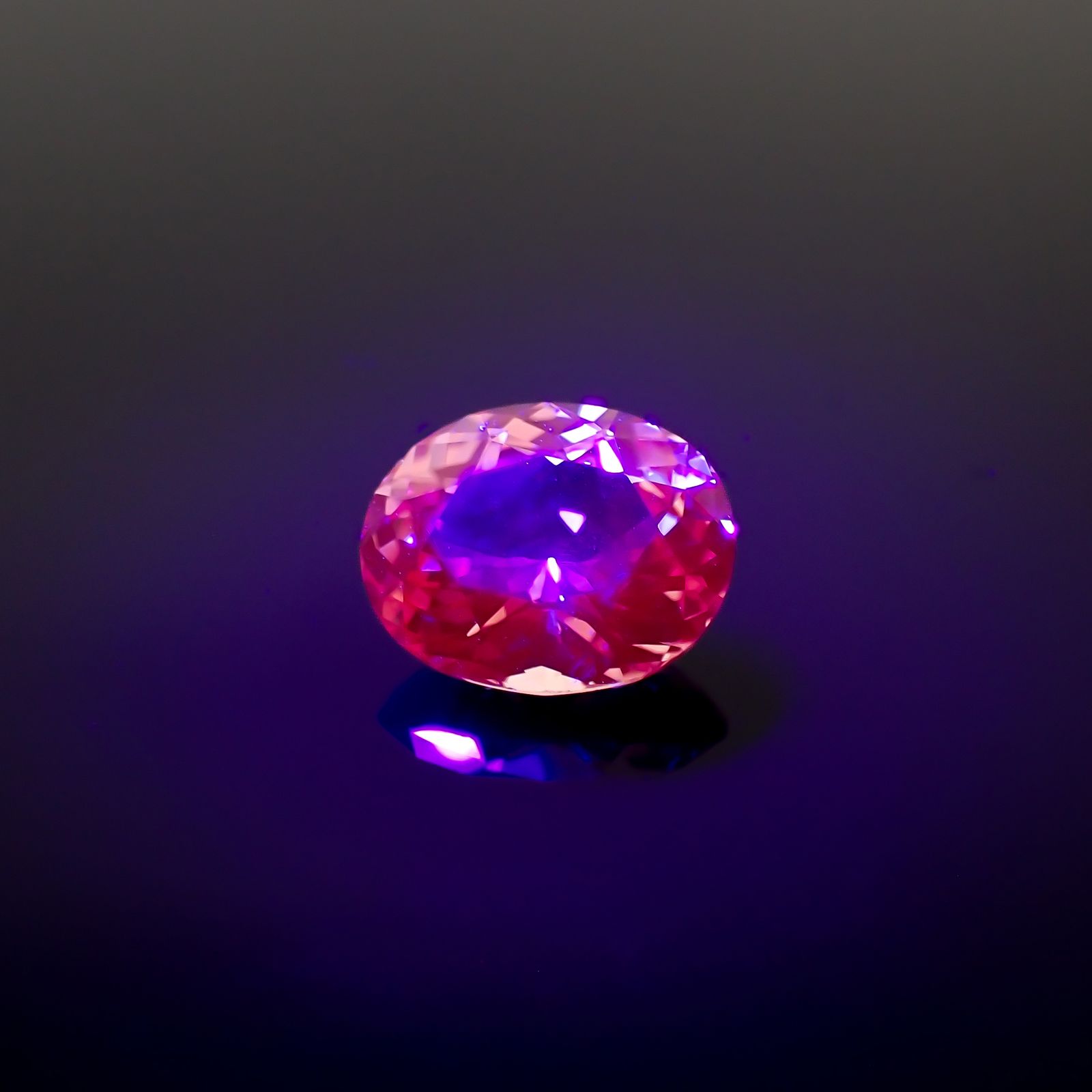 ドラゴンガーネット タンザニア産 1.50ct[230722951]7.7x6.2mm前後