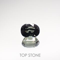 カラーチェンジガーネット(アレキタイプ)(宝石名ガーネット/カラーチェンジタイプ) マダガスカル・ベキリー産 0.55ct 識別済[210711807]4.8×3.6mm前後