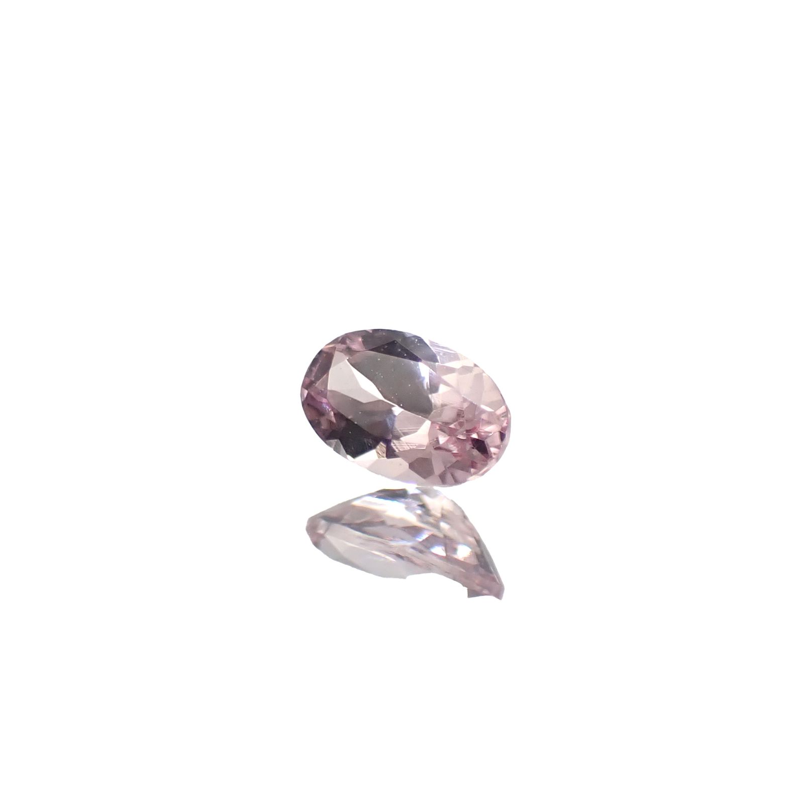 ドラゴンガーネット タンザニア産 0.28ct [250330040]4.9x3mm前後