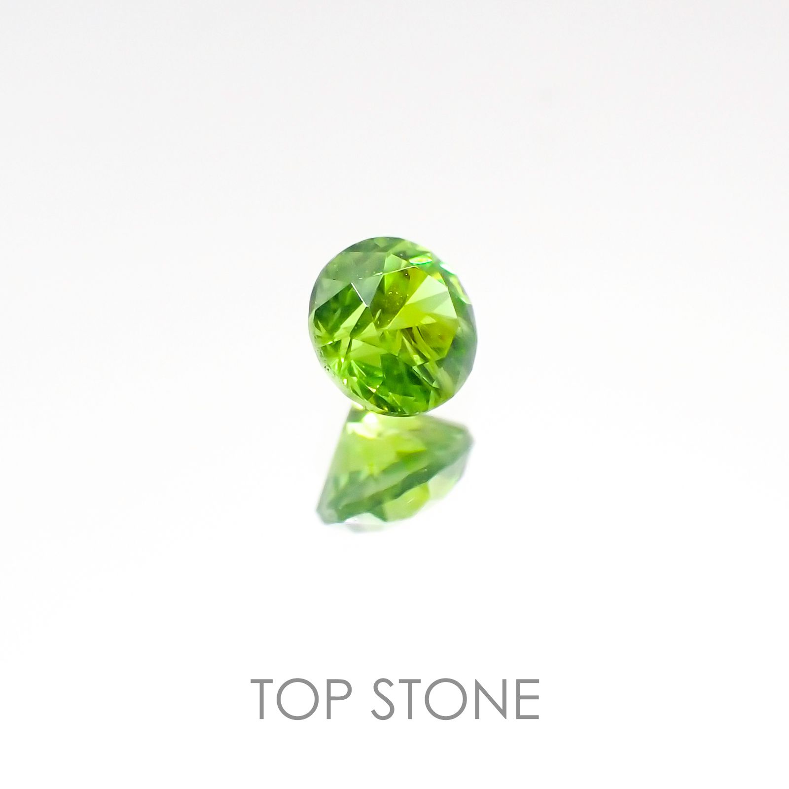 デマントイドガーネット ロシア産 ルース 0.16ct[20107336]3×3mm前後
