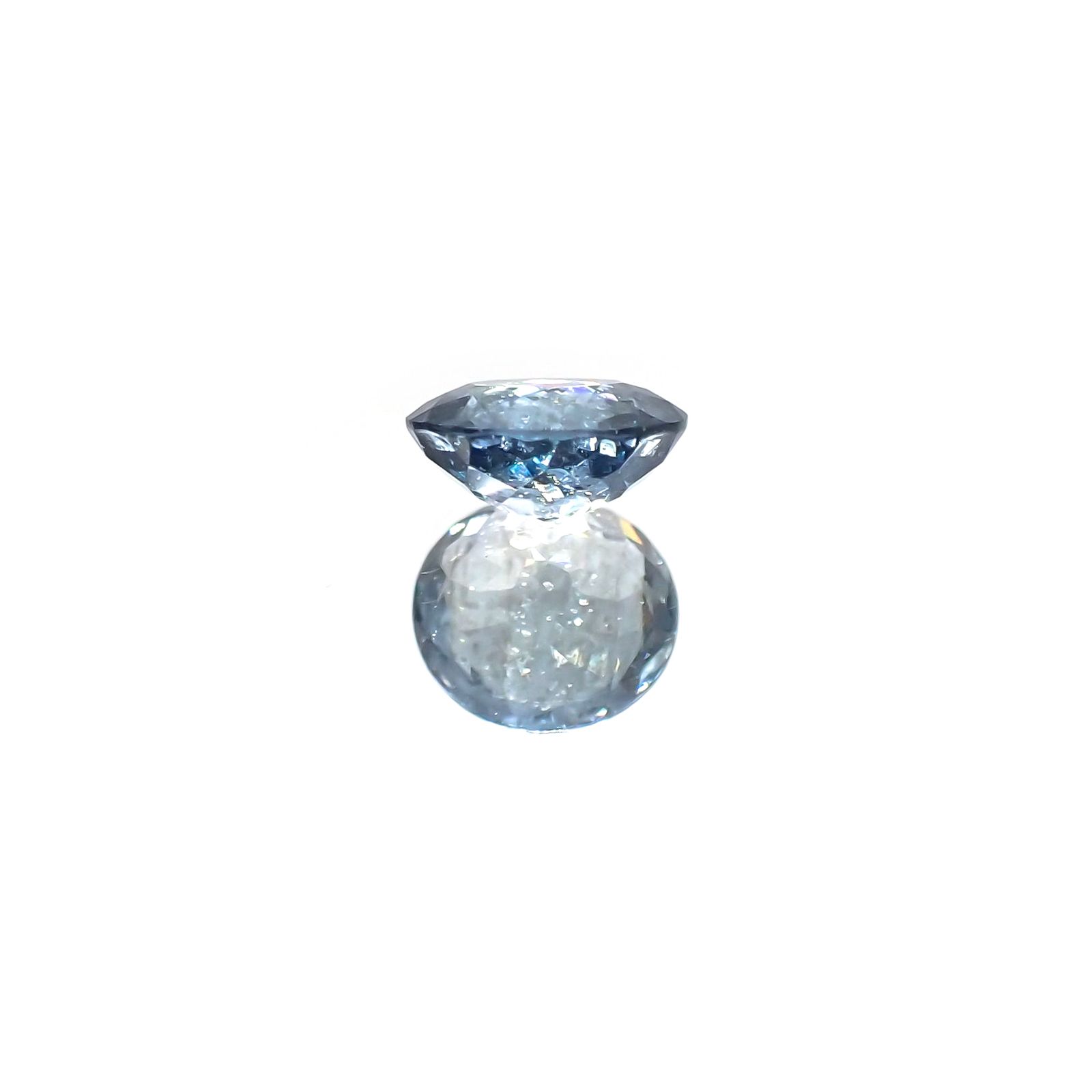 サンタマリアアクアマリン(宝石名アクアマリン) ブラジル産 0.619ct ソ付(彩珠)[210711899]5.8×5.8mm前後