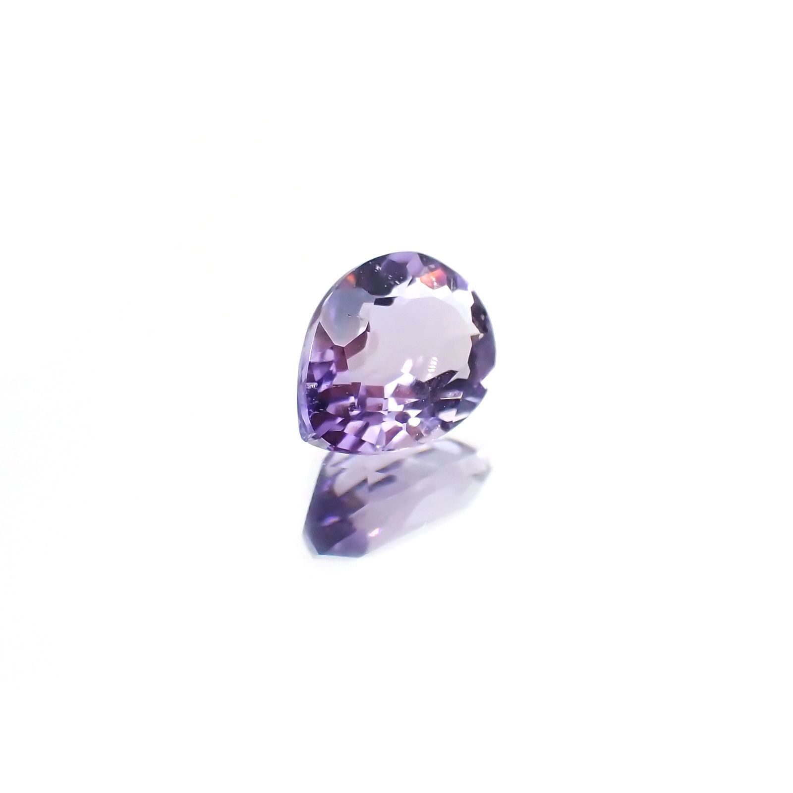 マリアライト(宝石名パープル・スキャポライト)タンザニア産 0.51ct 識別済[231224402]6.1x4.7mm前後