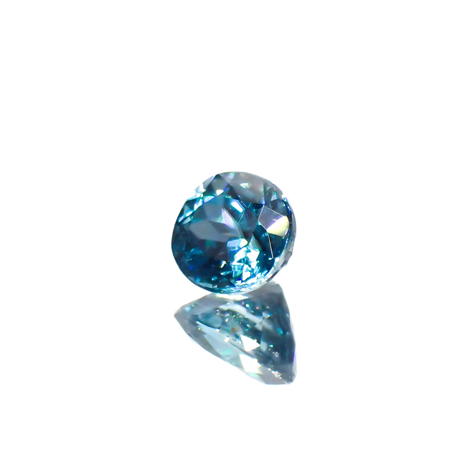 ラタナキリブルージルコン カンボジア産 1.09ct[240728492]5.7x5mm前後