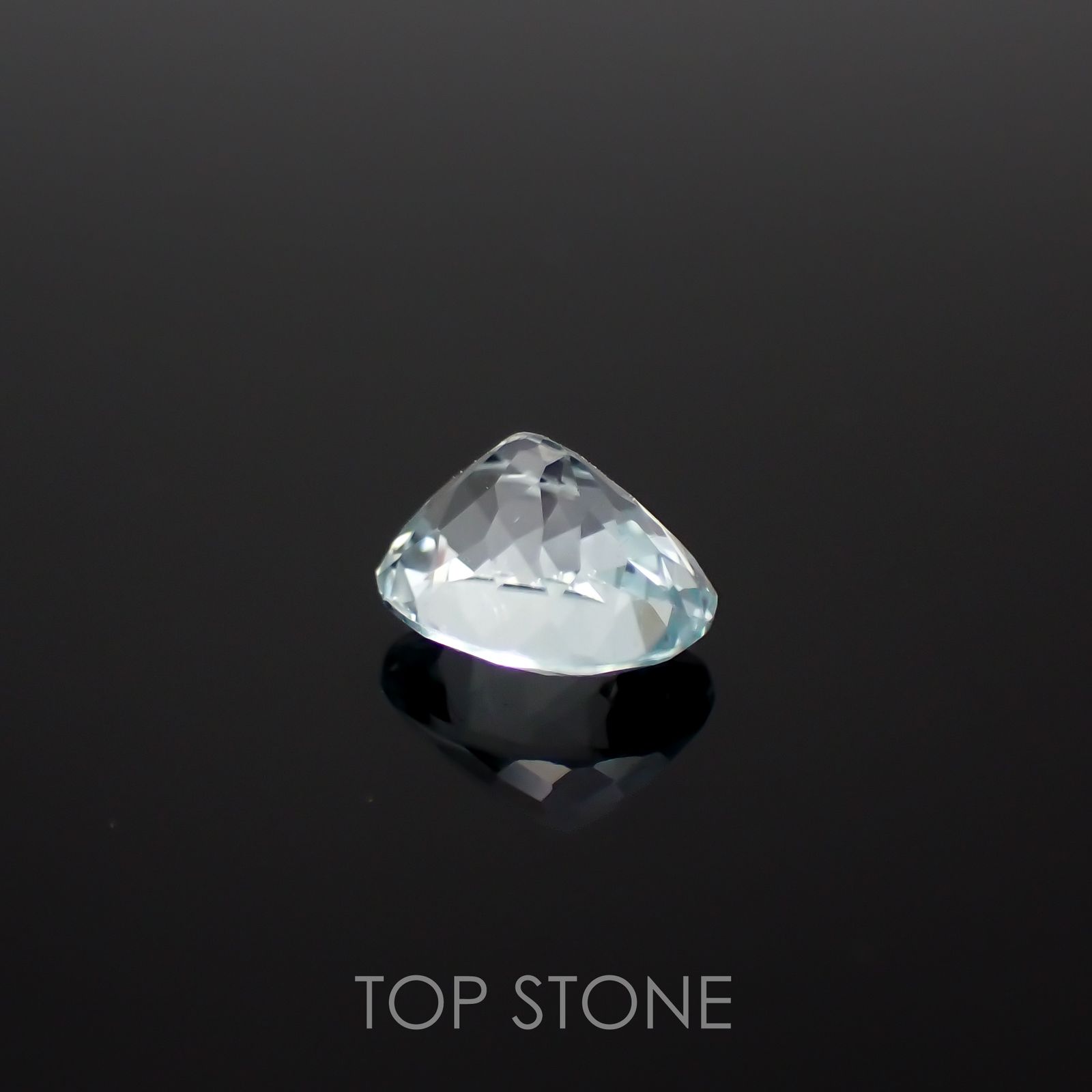 モンテブラサイト(宝石名モンテブラサイト)マダガスカル産 1.37ct 識別済[230120290]7.7x6.3mm前後