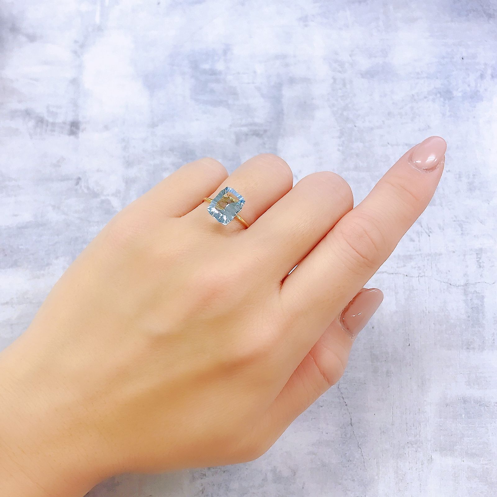 ◇カスタムカット◇ブルートパーズ ブラジル産 3.80ct[221219366]10x8.1mm前後