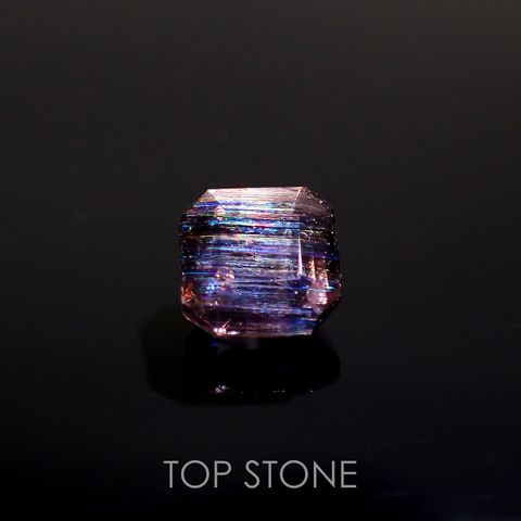 レインボースキャポライト ブラジル産 0.99ct[230220613]6x6mm前後