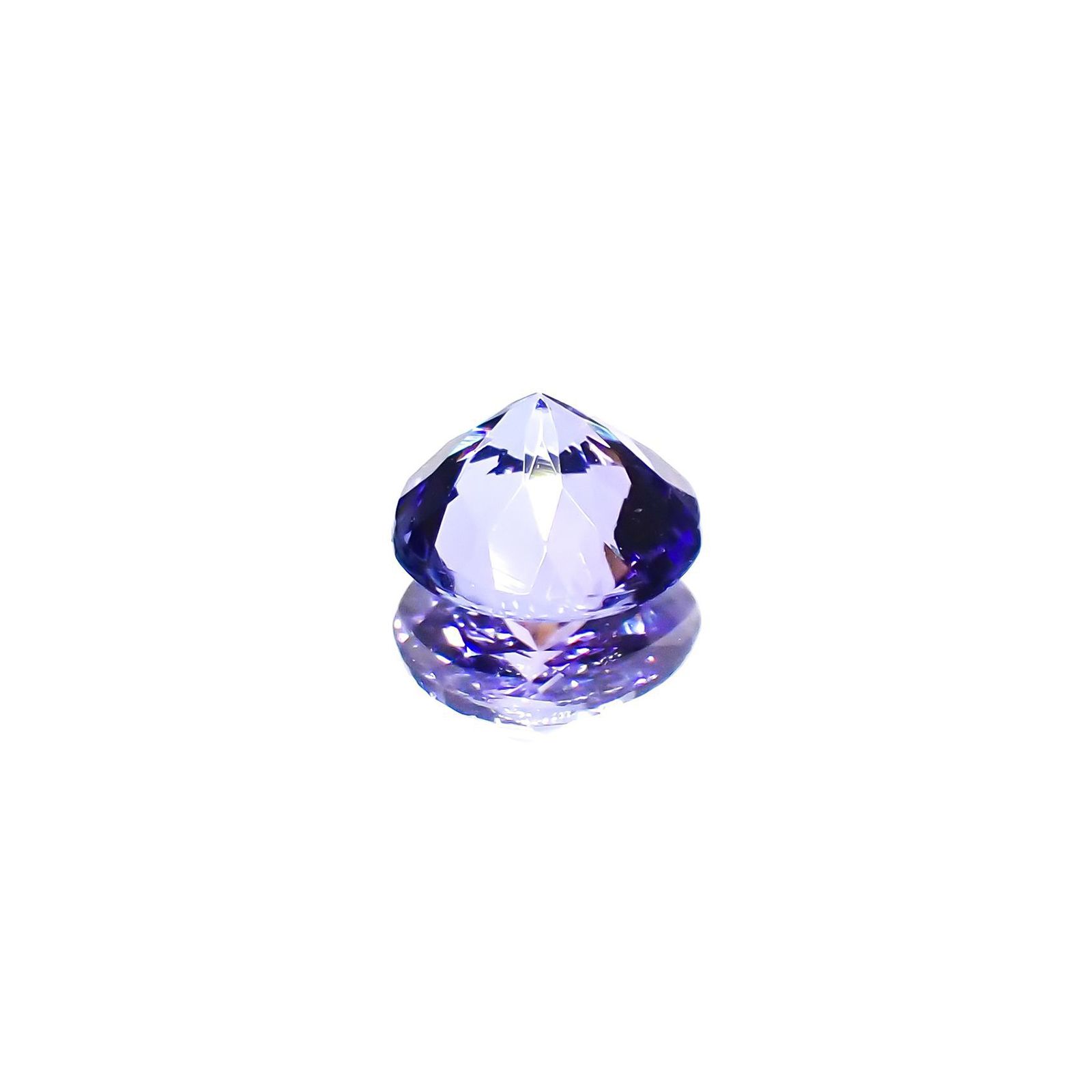 タンザナイト(宝石名タンザナイト)タンザニア産 0.58ct 識別済[230120198]5.4x5.3mm前後