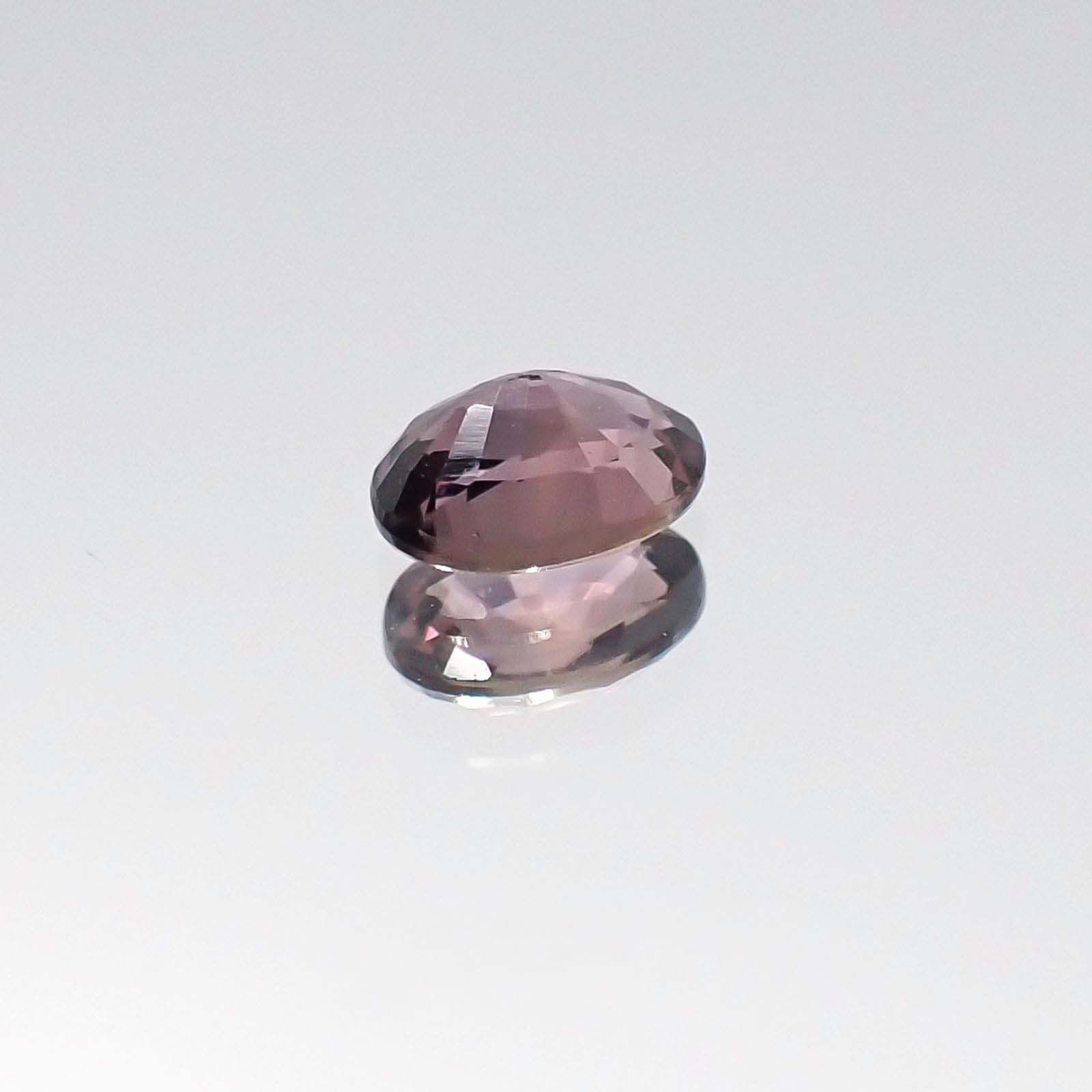 カラーチェンジサファイア 非加熱(宝石名サファイア)タンザニア産 0.34ct 識別済[230622427]4.7x3.4mm前後