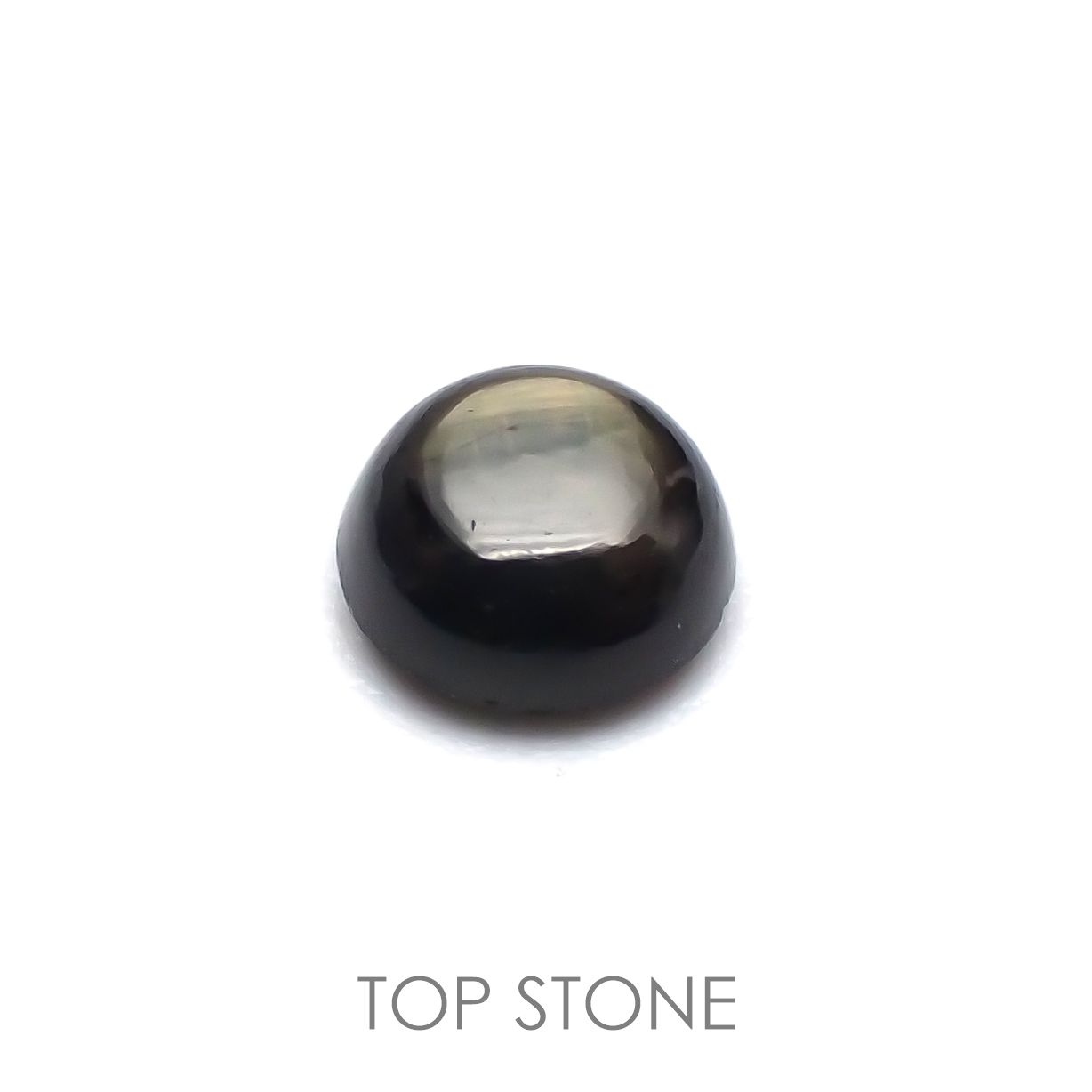 ゴールドシーンスターサファイア(宝石名シーン・スター・サファイア) ケニア産 0.74ct 識別済[20021925]5×5mm前後