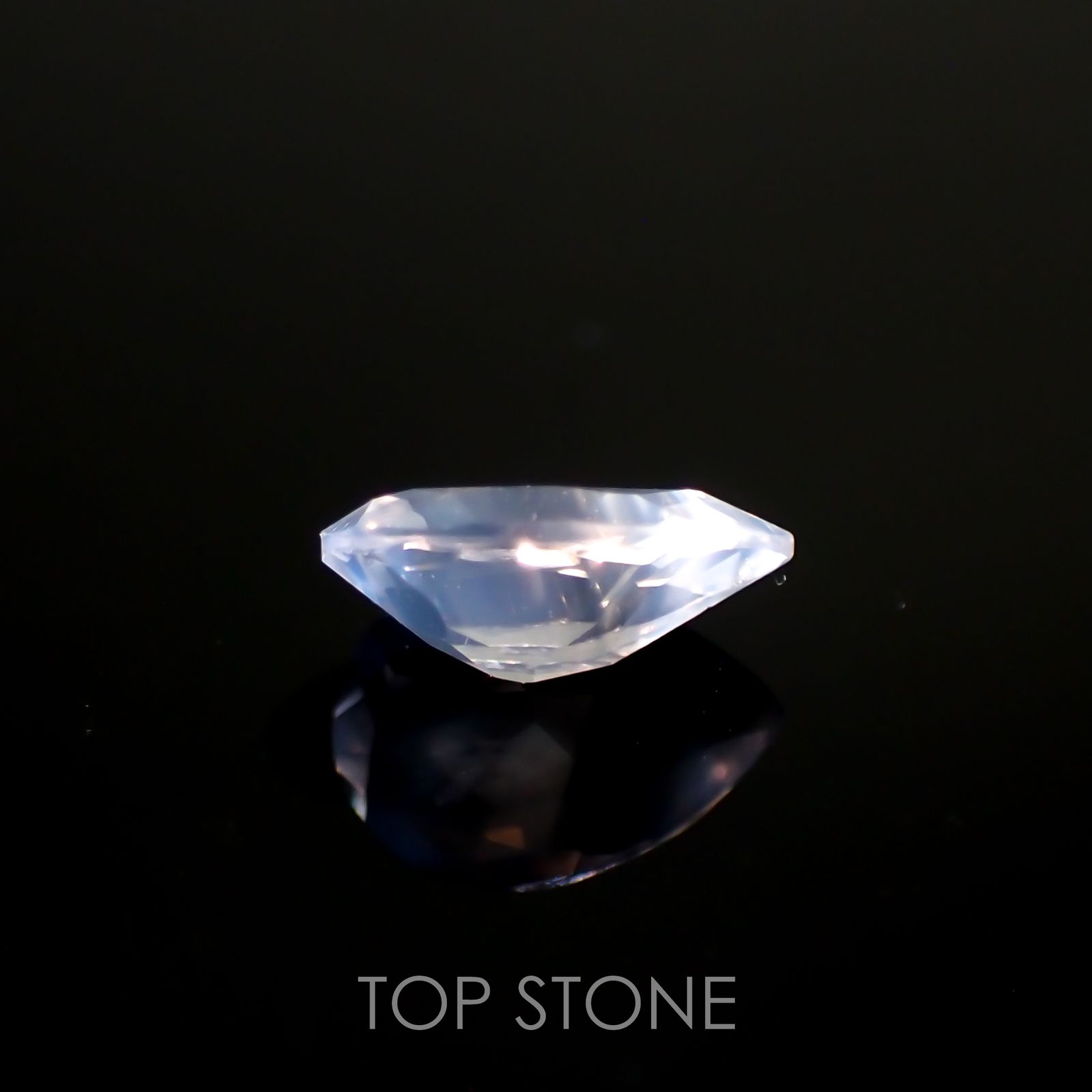 ムーンストーン(宝石名ムーンストーン)インド/スリランカ産 0.51ct 識別済[211113668]7.1x5mm前後