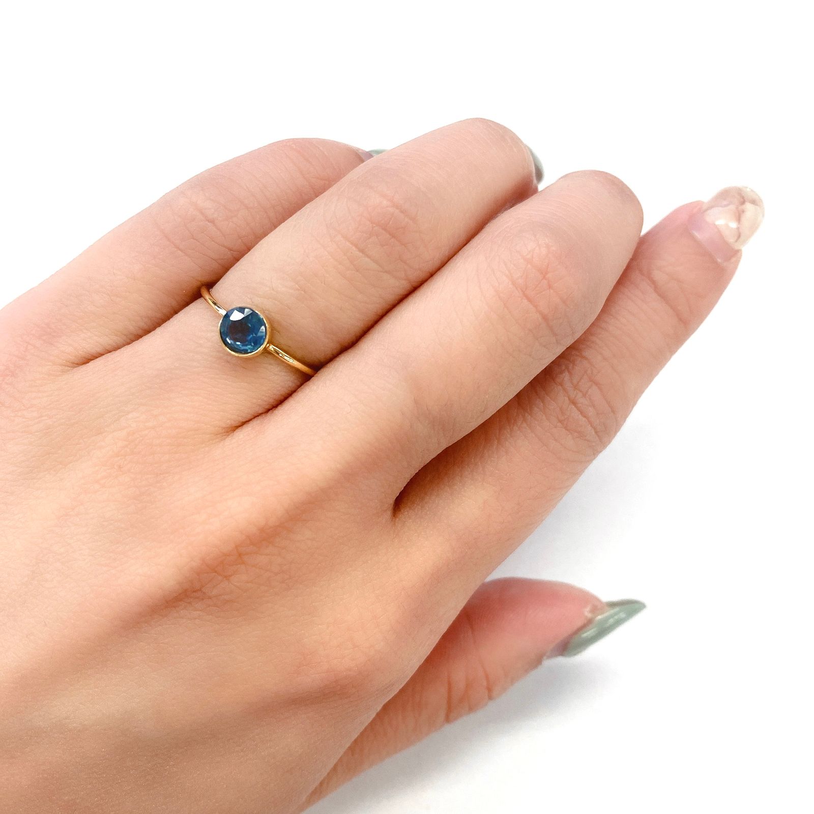 オーシャンブルーカイヤナイト インド産 ルース 0.57ct[210410521]4.9×4.8mm前後