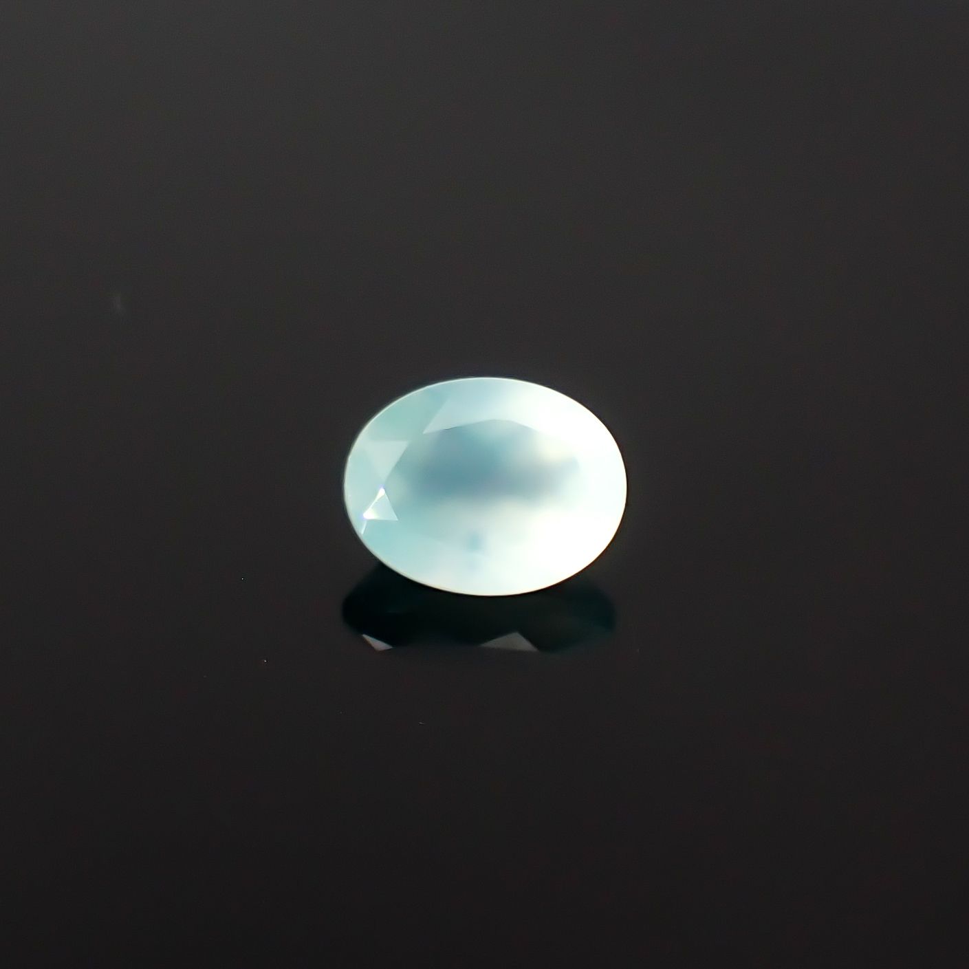 アクアプレーズ 南アフリカ産 1.74ct / 9x7mm前後 [260432016]