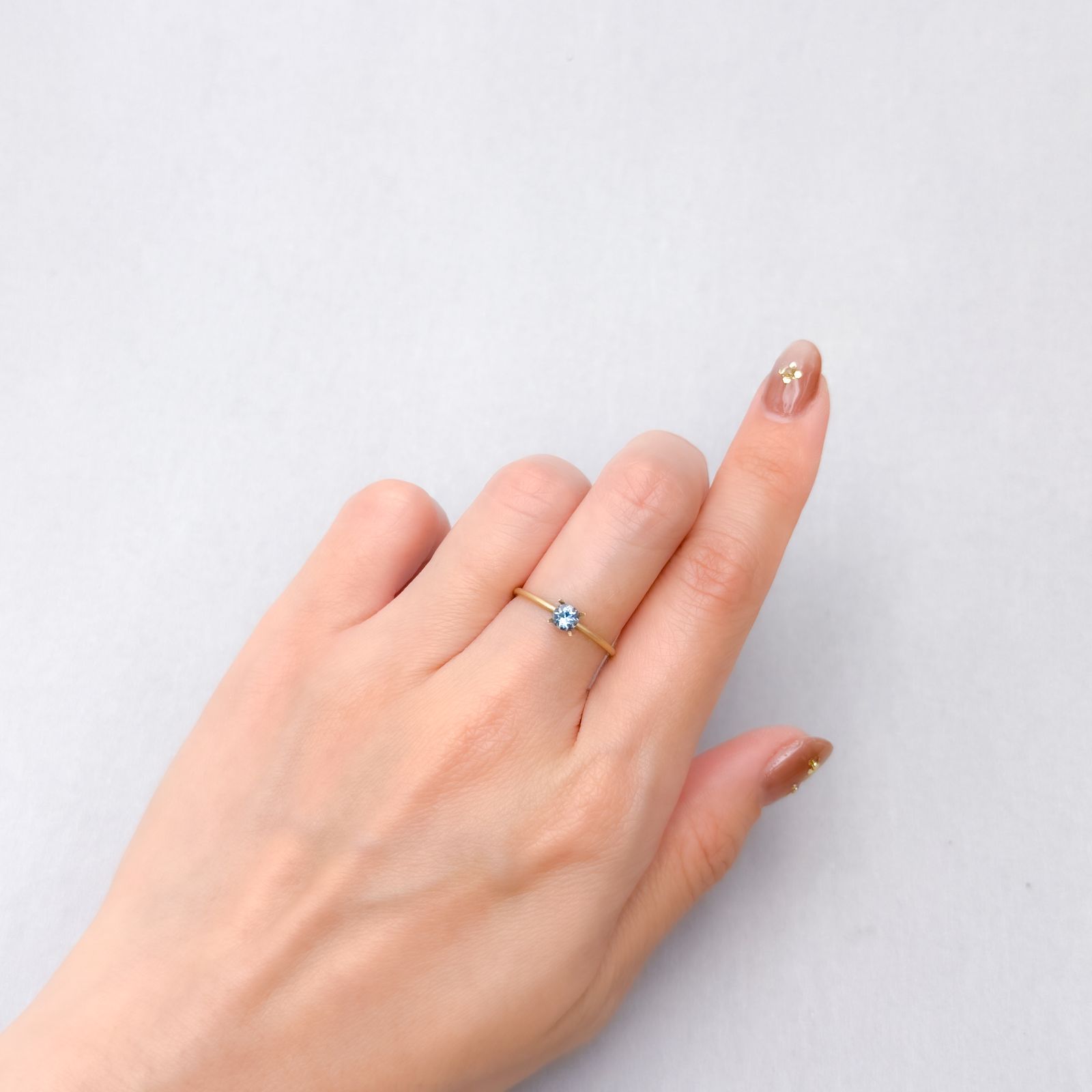 アクアマリン サンタマリアカラー ナイジェリア産 0.20ct [250329947]3.9x3.9mm前後