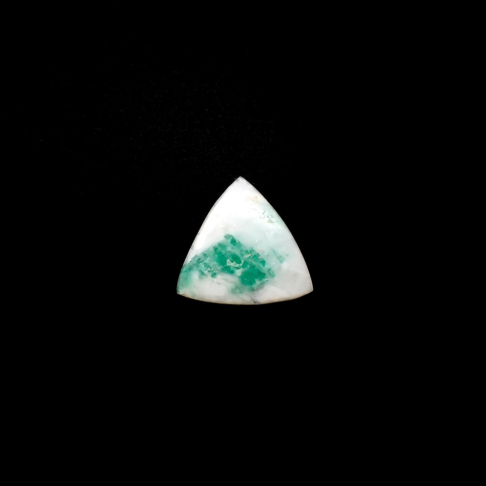 マトリックスエメラルド(エメラルドインクォーツ/フェルドスパー) ブラジル産 4.49ct[240326500]13.1x12.5mm前後