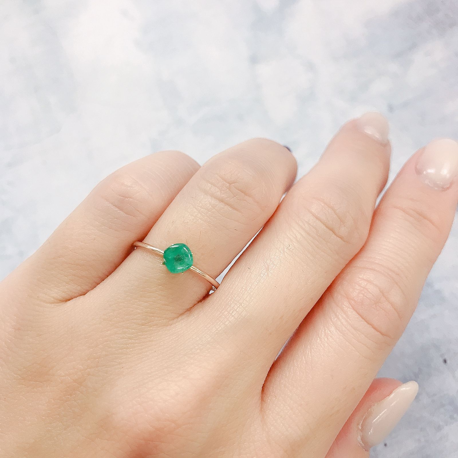 ◇シュガーローフカット◇エメラルド(宝石名エメラルド)コロンビア産 0.54ct 識別済[220515954]4.6x4.6mm前後