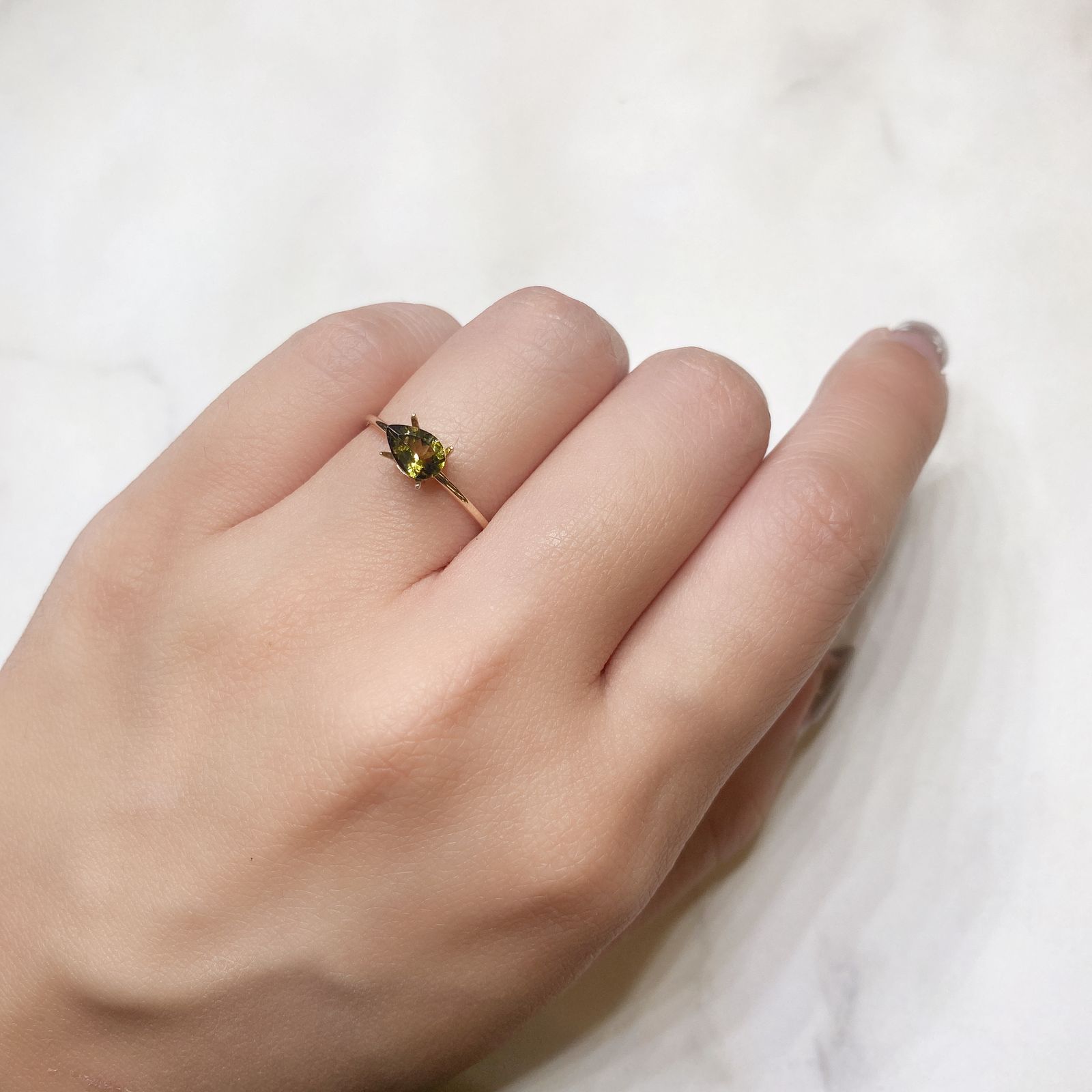 バイカラートルマリン(宝石名バイカラー・トルマリン) ブラジル/アフリカ産 0.56ct 識別済[211013574]6.6×4.5mm前後