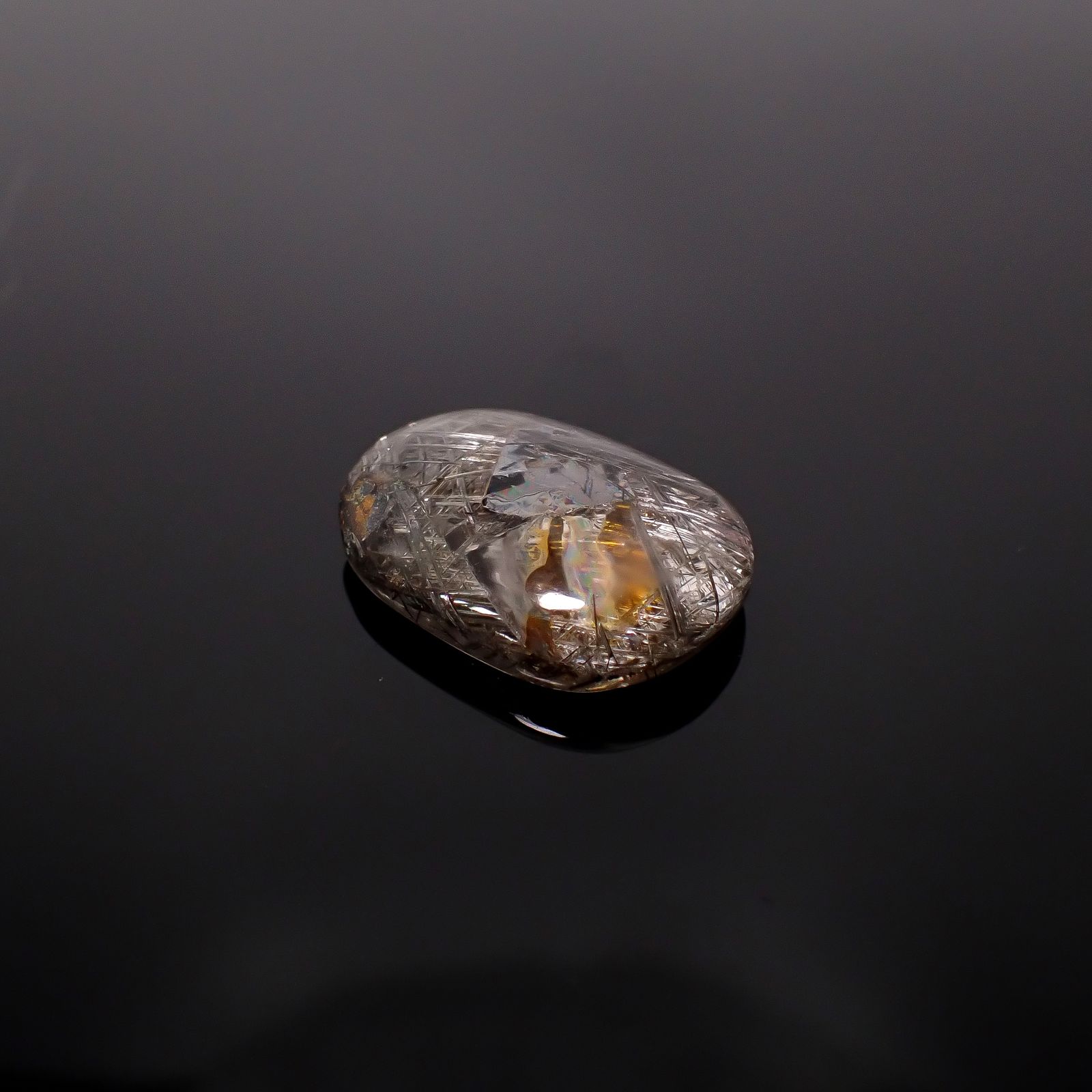 シルバールチルクォーツ ブラジル産 29.26ct / 24.6x18mm前後 [260131592]