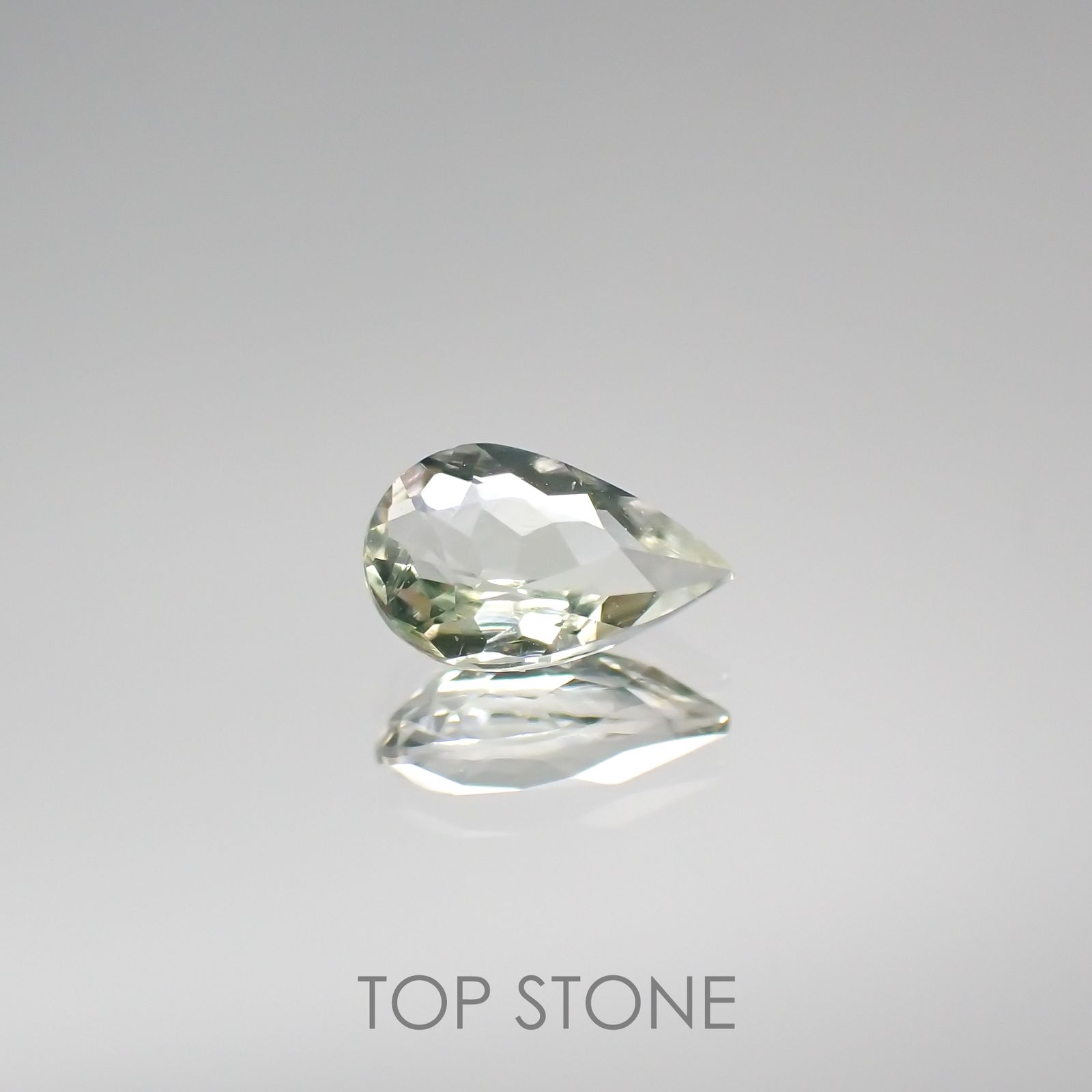 ハイアライトオパール(宝石名オパール) メキシコ産 0.154ct ソ付(彩珠)[210711152]5.2×3.2mm前後