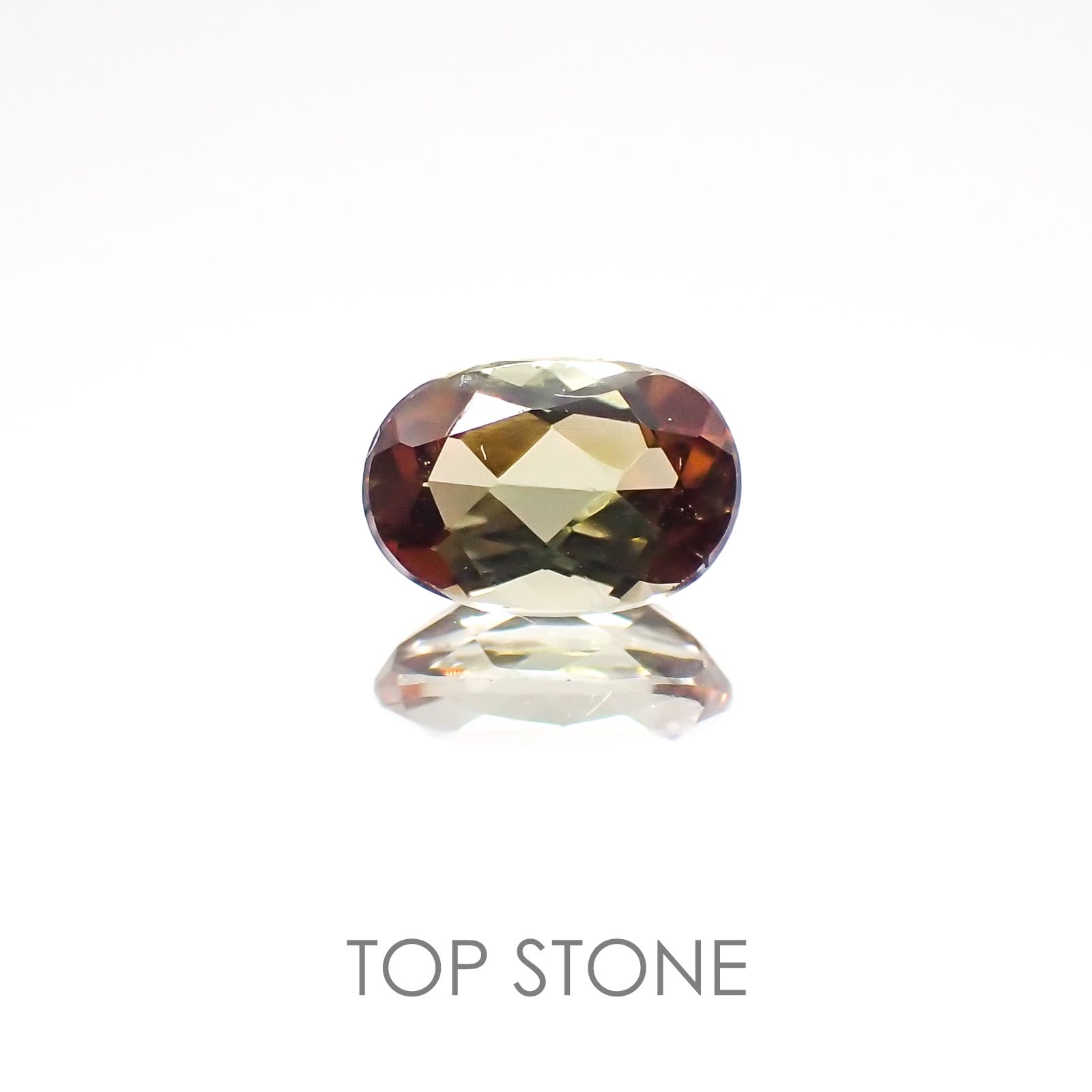バイカラーアンダリュサイト スリランカ産 ルース 0.45ct[20117471]5.9×3.9mm前後