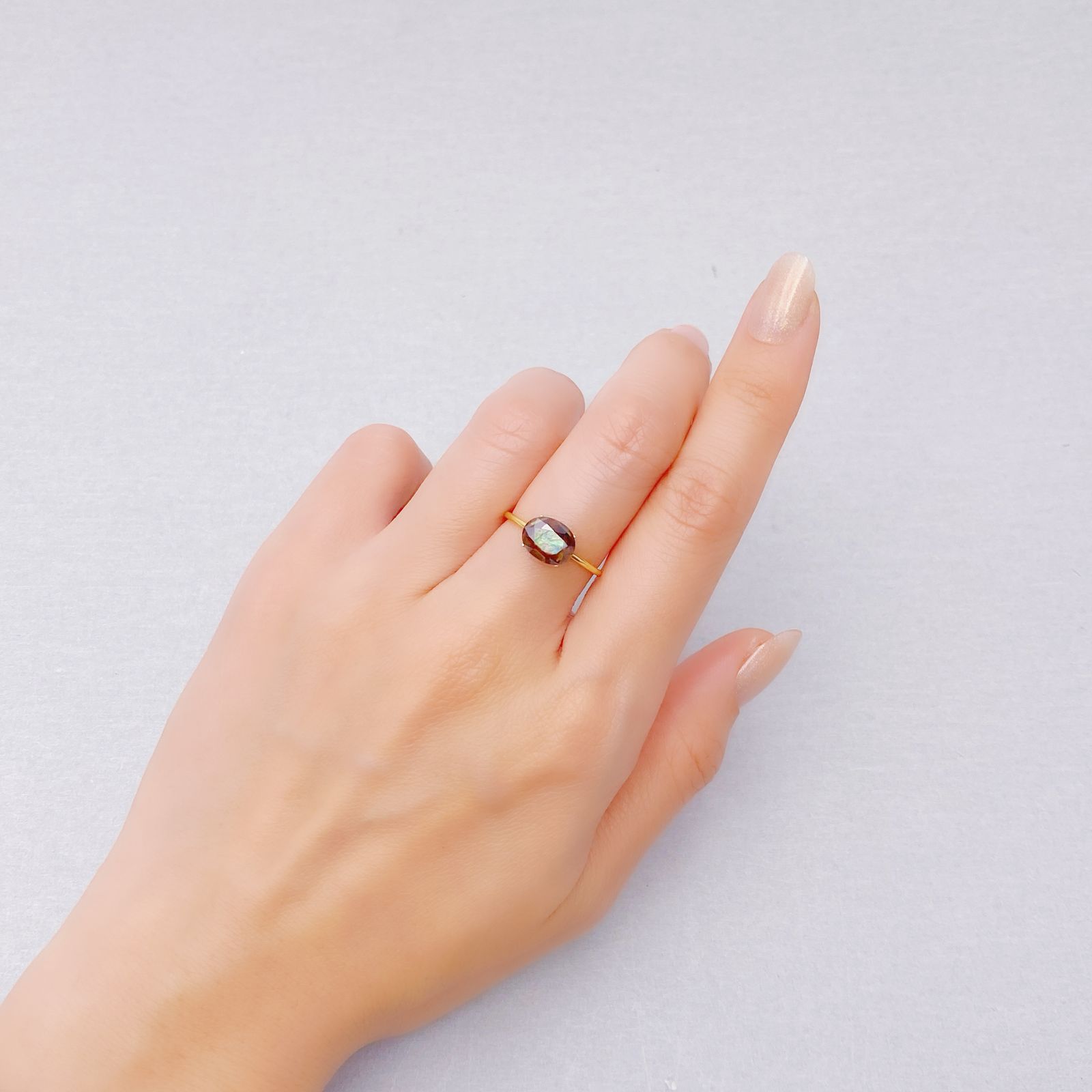 レインボーガーネット 日本・奈良県産 2.80ct [250129673]8.6x6.7mm前後