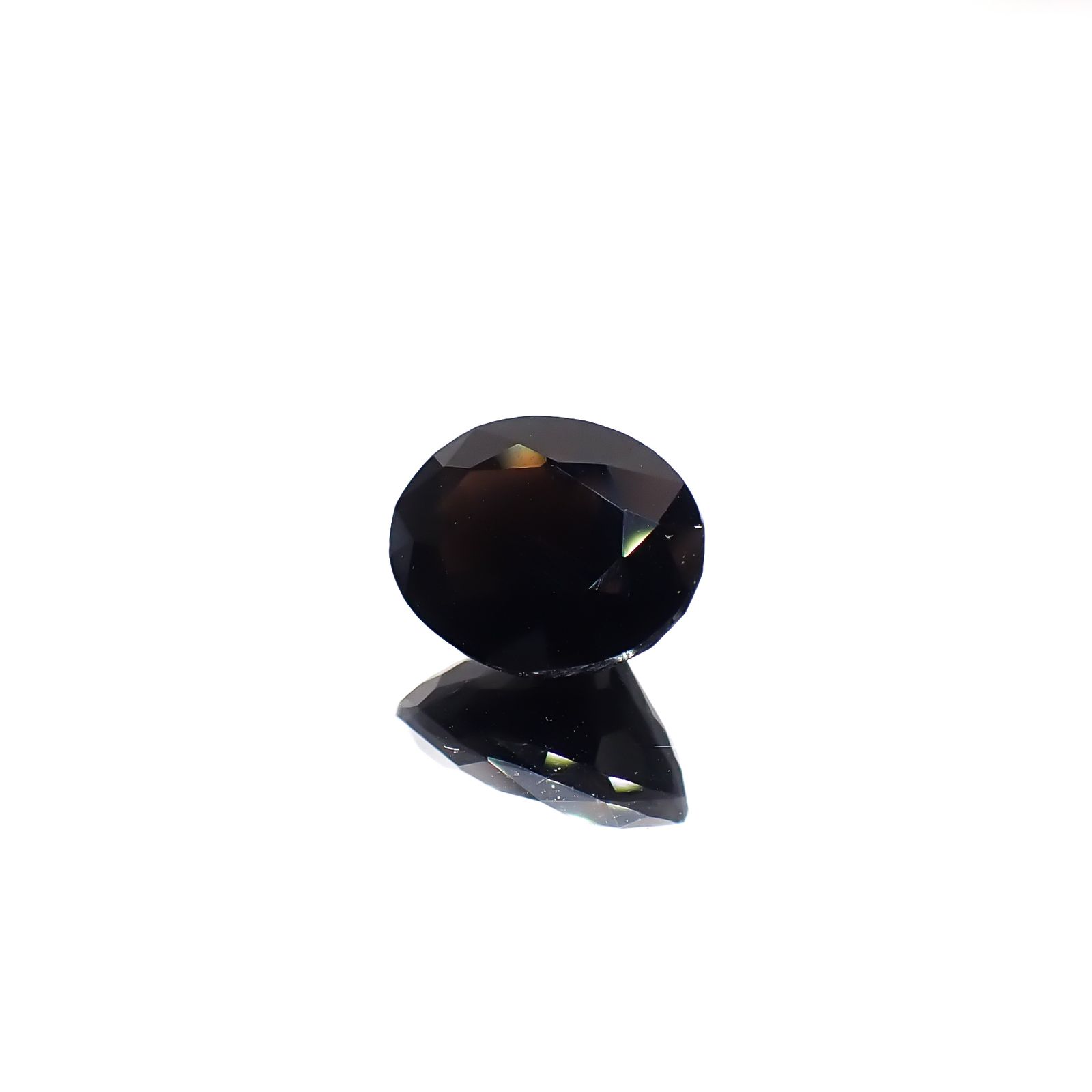 モリオン チベット産 2.69ct[240427354]10.1x8.1mm前後