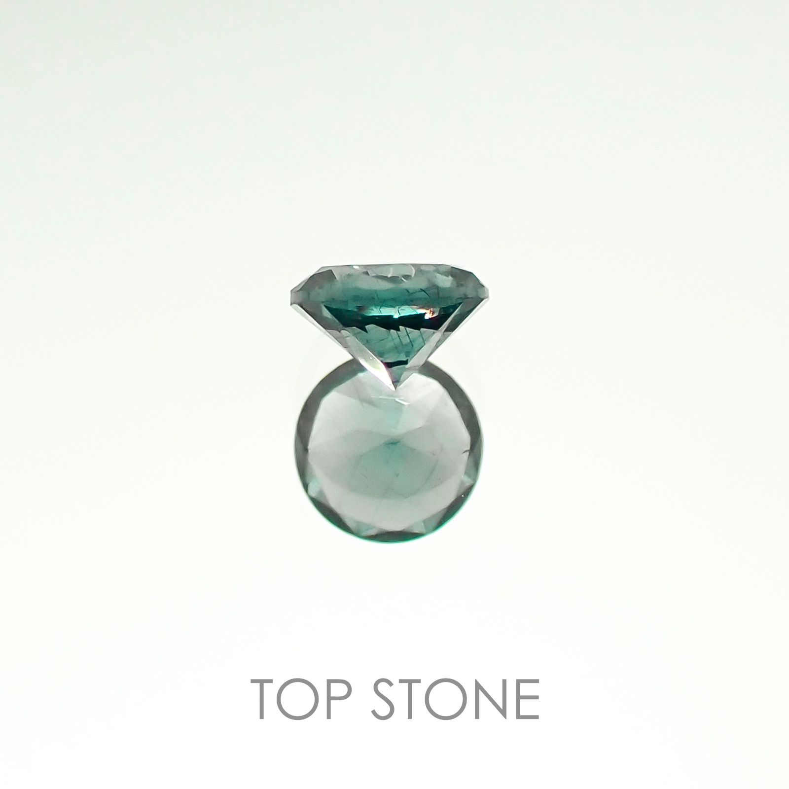 カラーチェンジガーネット(アレキタイプ) マダガスカル・ベキリー産 ルース 0.216ct[20106641]3.6×3.6mm前後