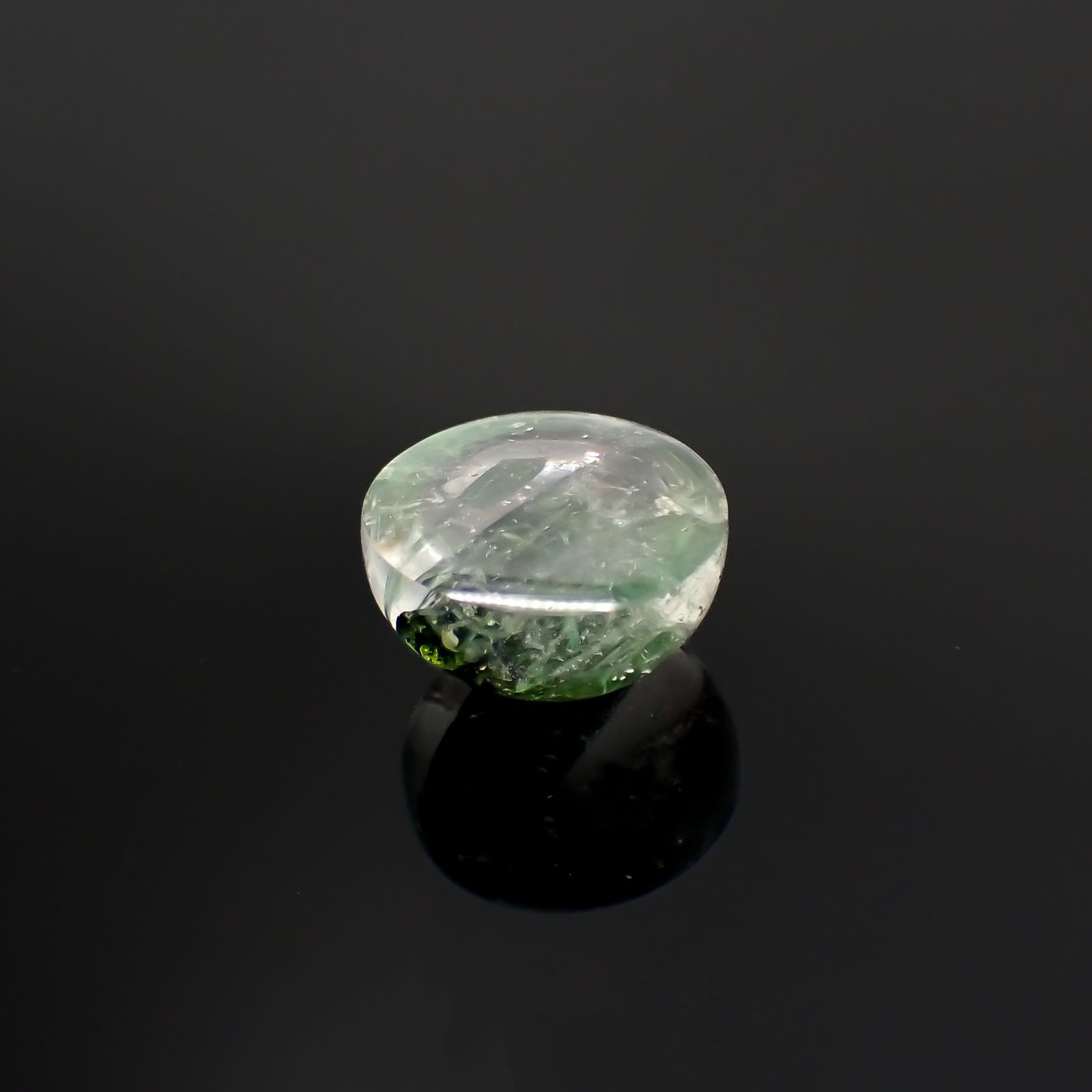 グリーントルマリンインクォーツ ブラジル・ミナスジェライス州産 8.69ct[221018307]12.5x12.4mm前後