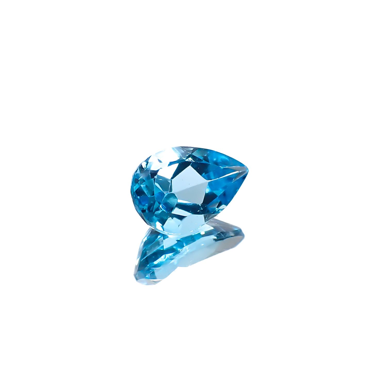 スイスブルートパーズ ブラジル産 1.68ct [241229581]9x6mm前後