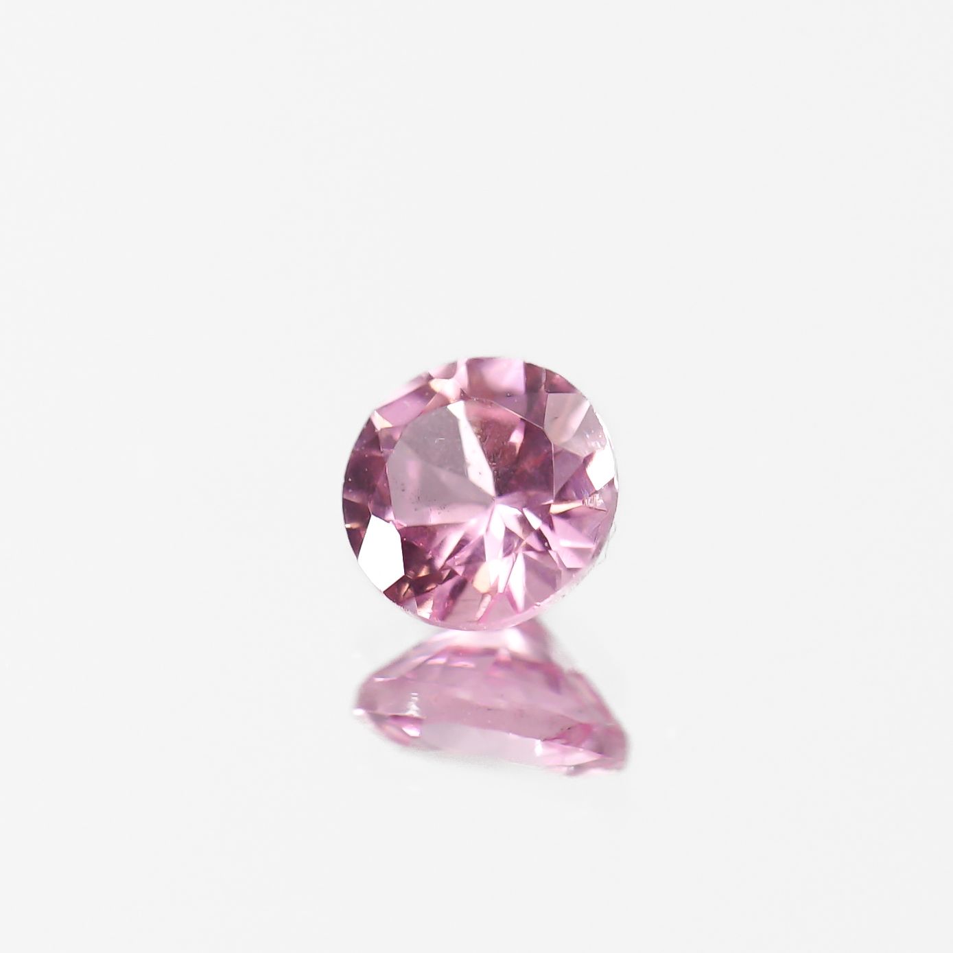 シルキーピンクスピネル タンザニア産 0.27ct[230421561]3.8x3.8mm前後