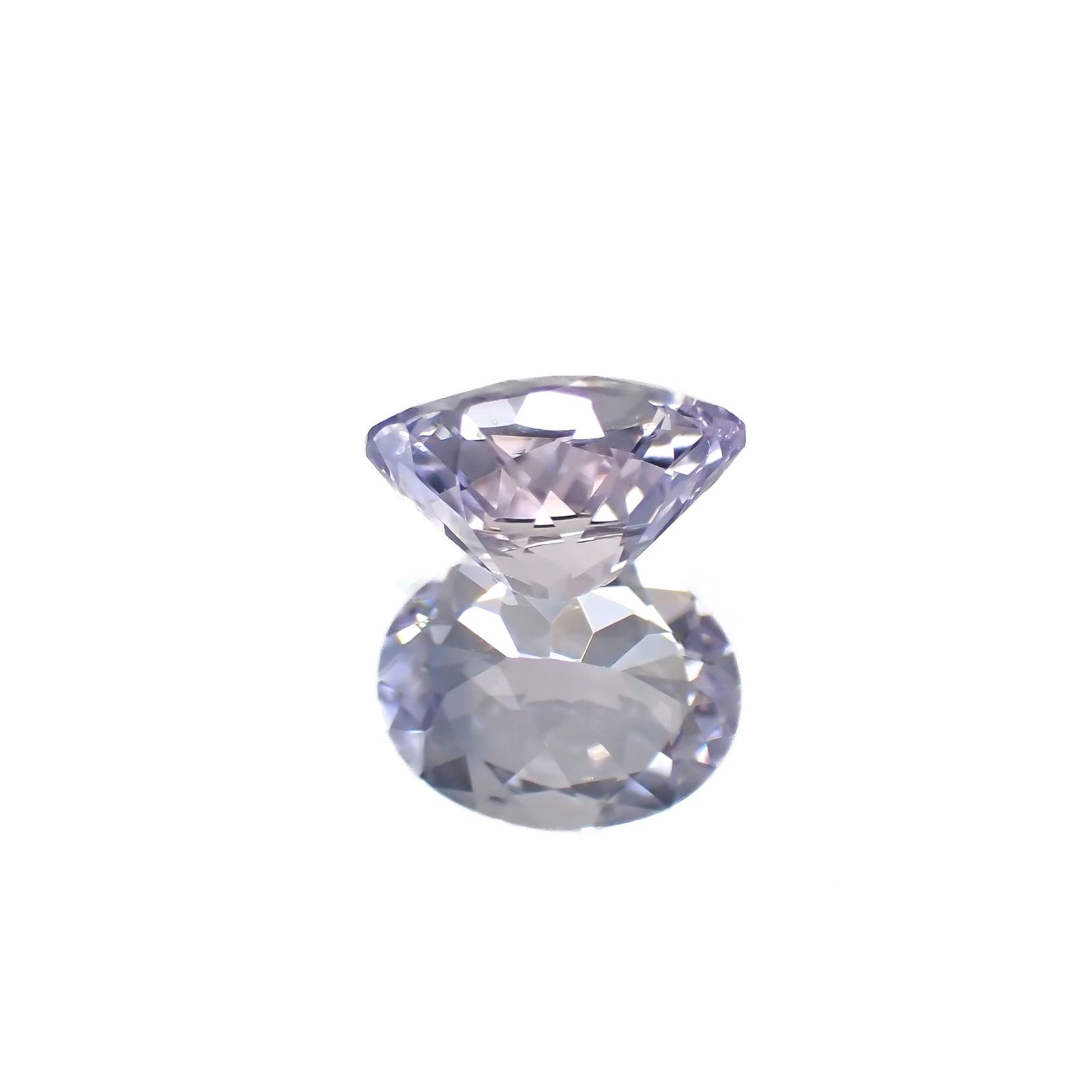 ラベンダーサファイア(宝石名サファイア)スリランカ/マダガスカル産 0.63ct 識別済[250817481]5.9x4.6mm前後