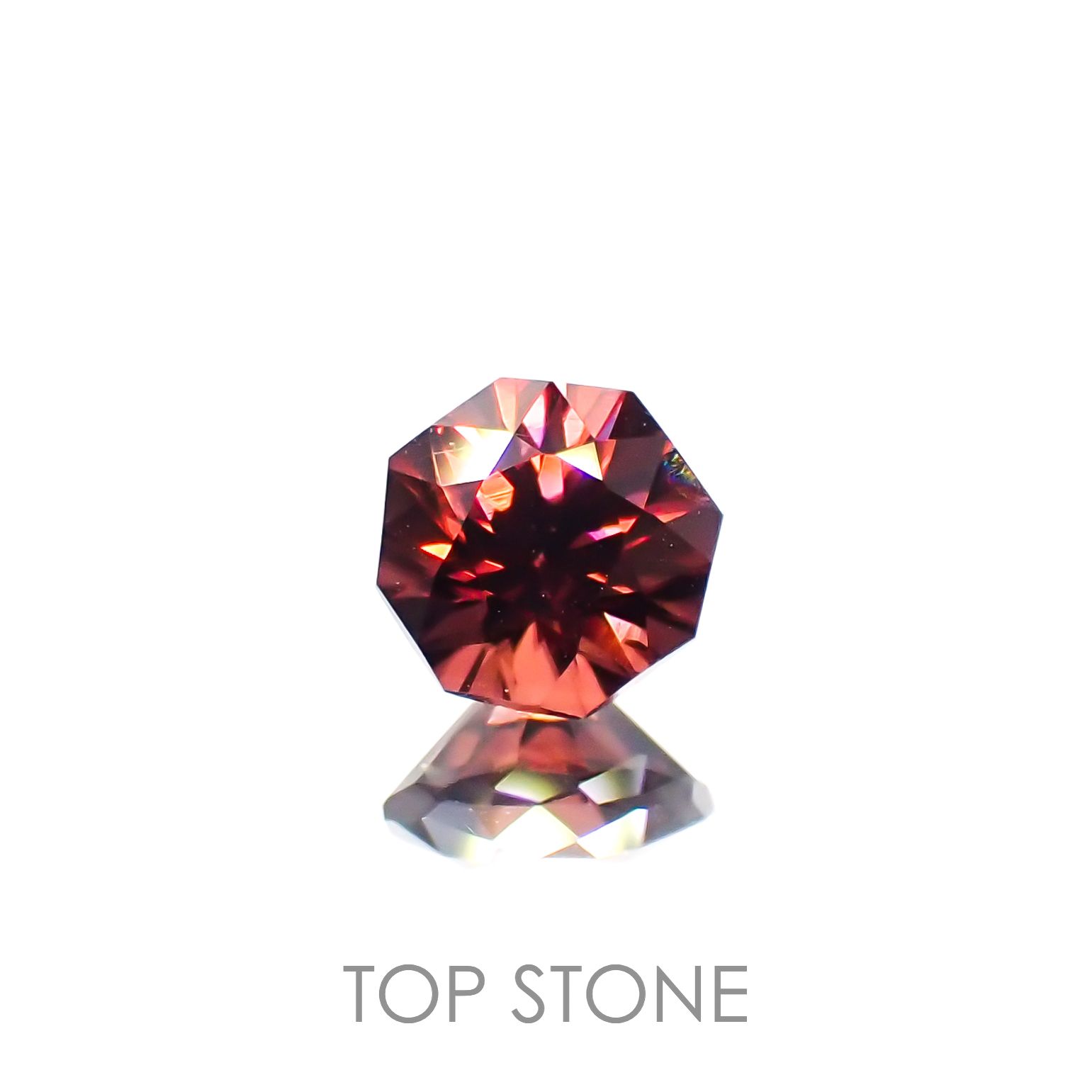 ◇オクタゴンカット◇レッドジルコン(宝石名ジルコン)スリランカ/カンボジア産 0.80ct 識別済[221219496]5x5mm前後